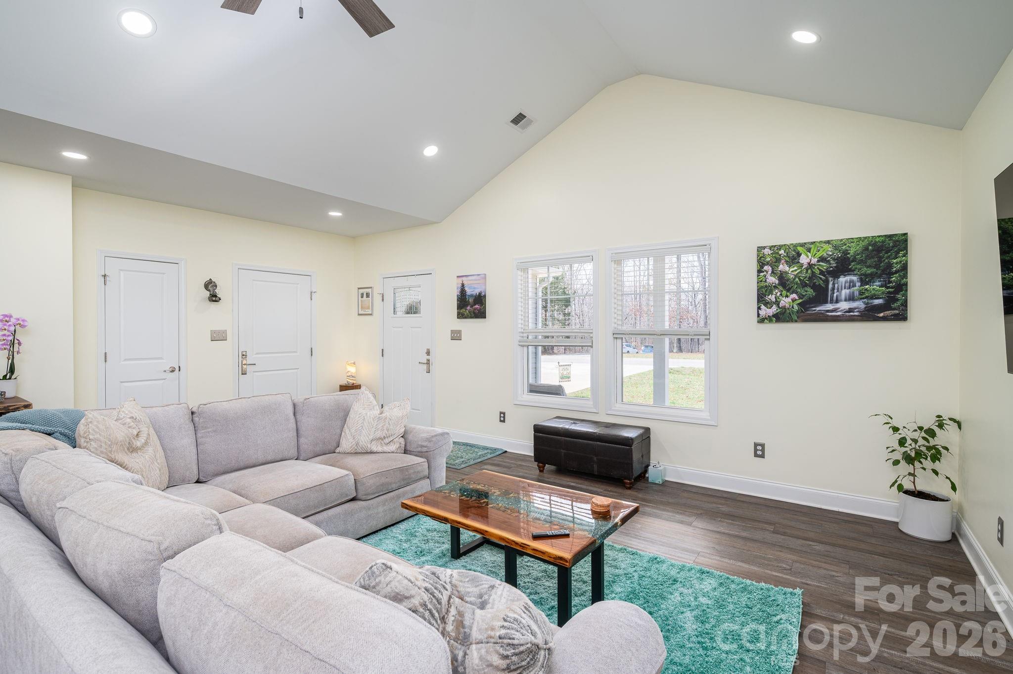 1310 Western Hills Lane