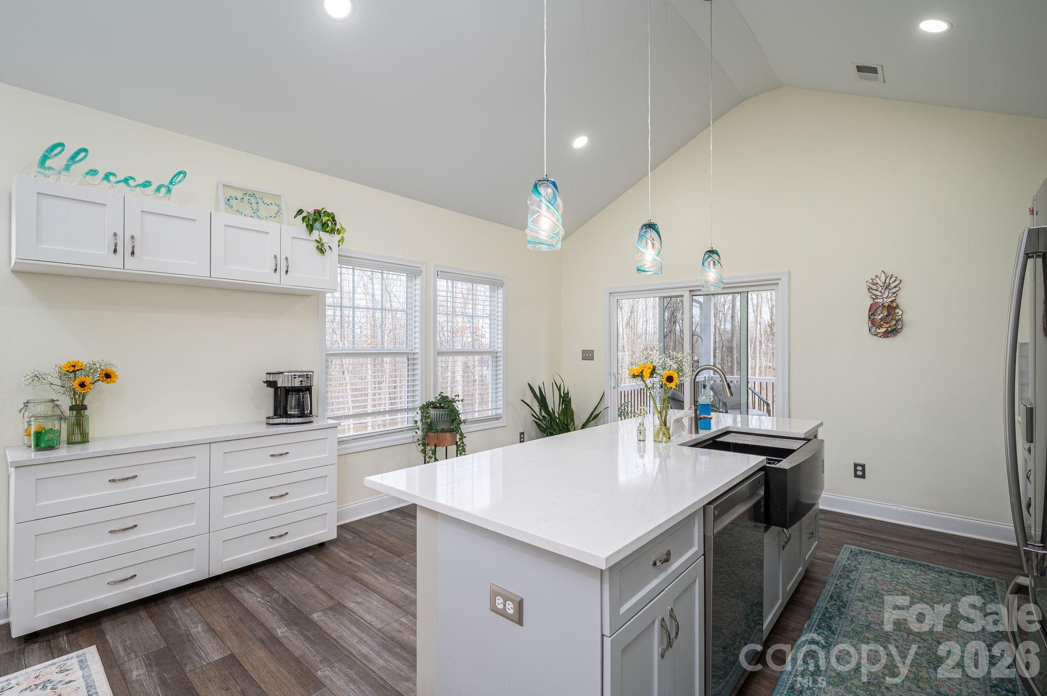 1310 Western Hills Lane