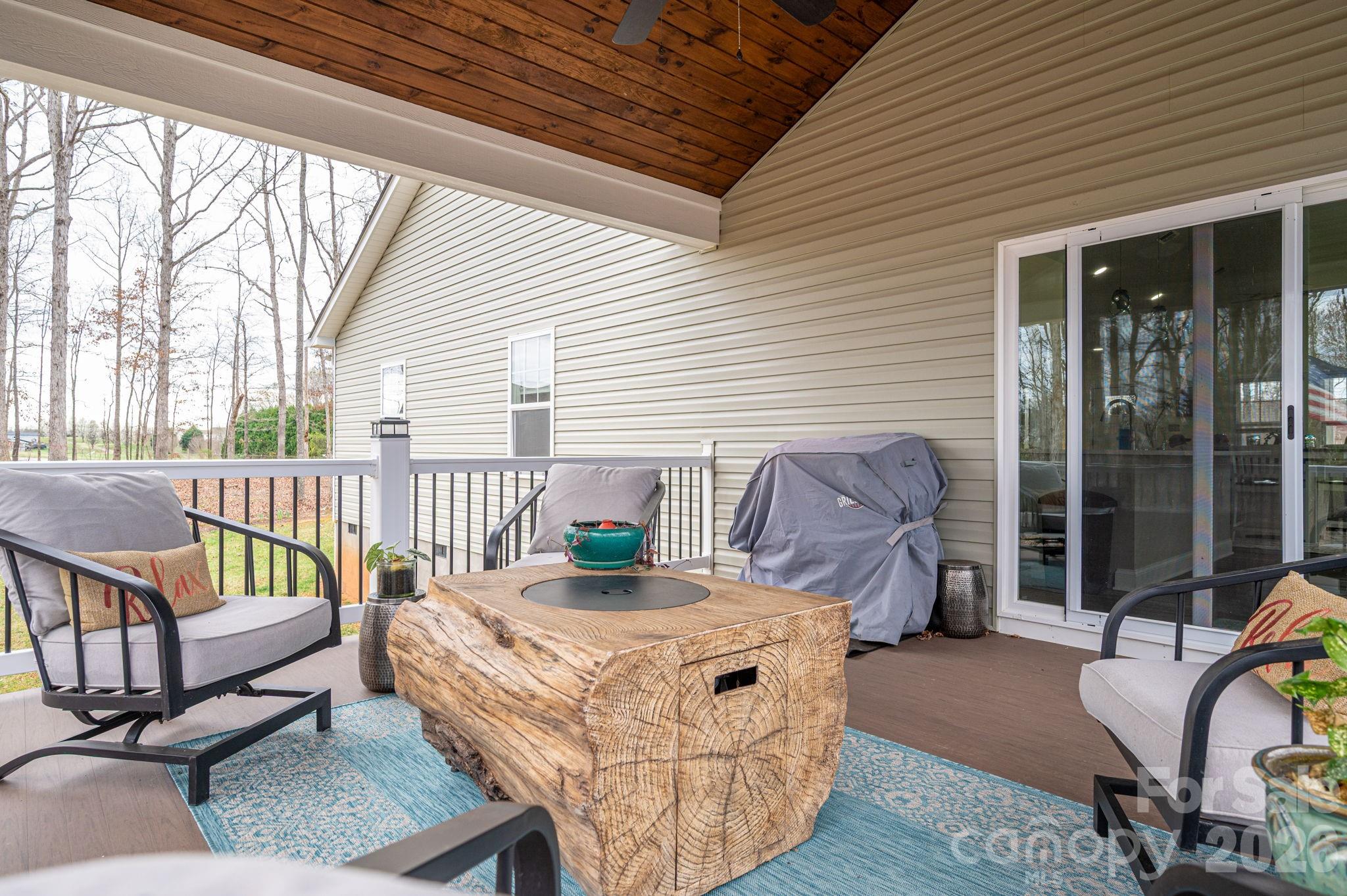 1310 Western Hills Lane