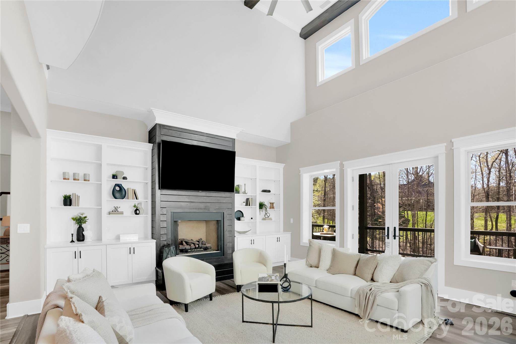 220 Palm Cove Way