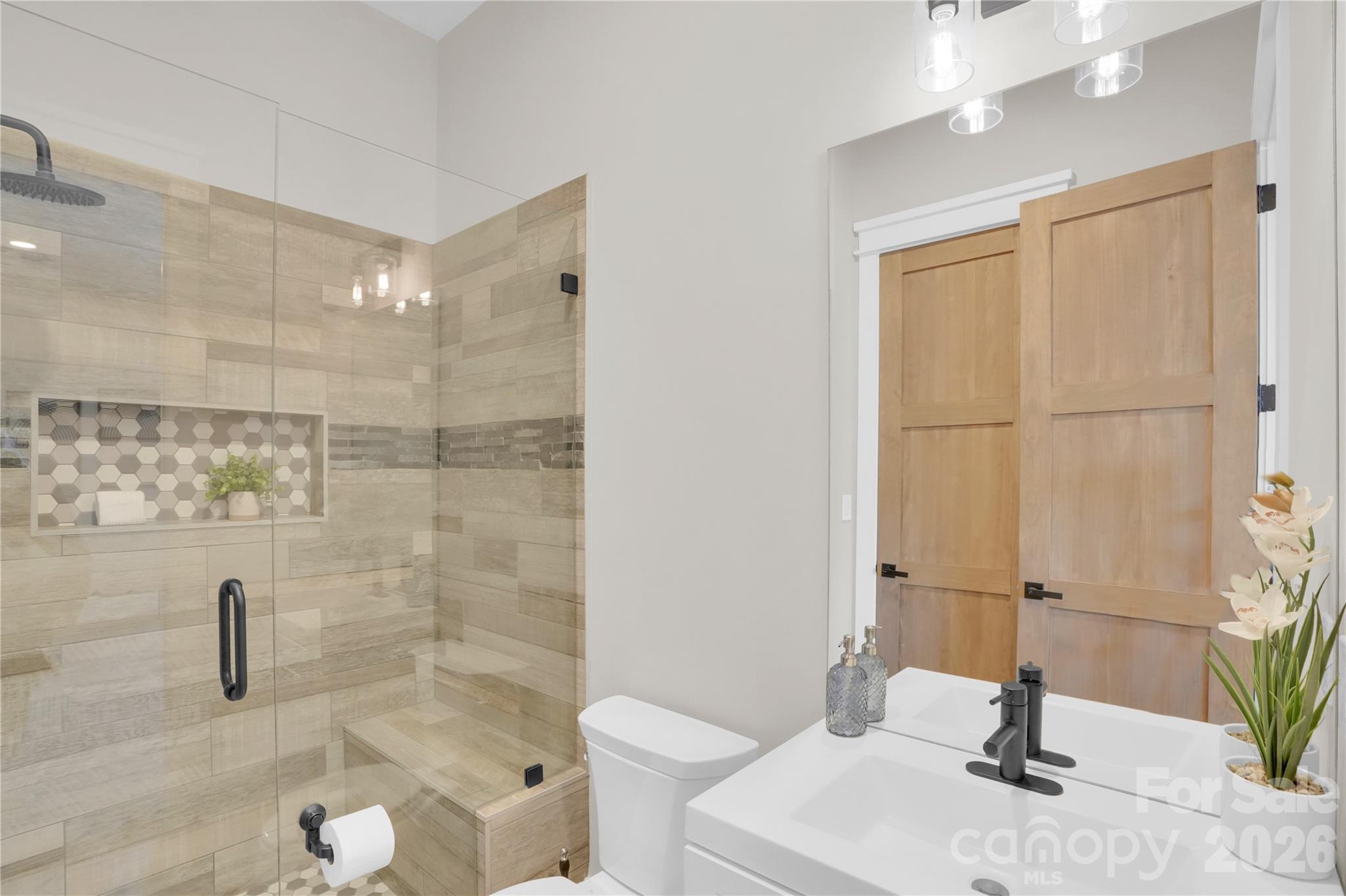220 Palm Cove Way