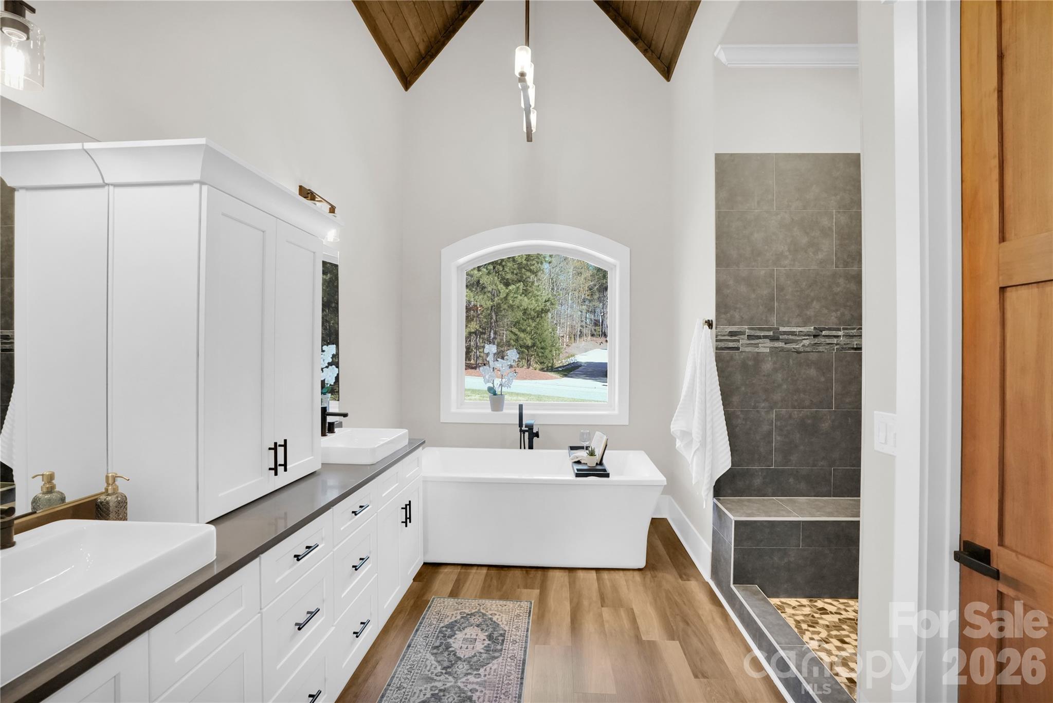 220 Palm Cove Way