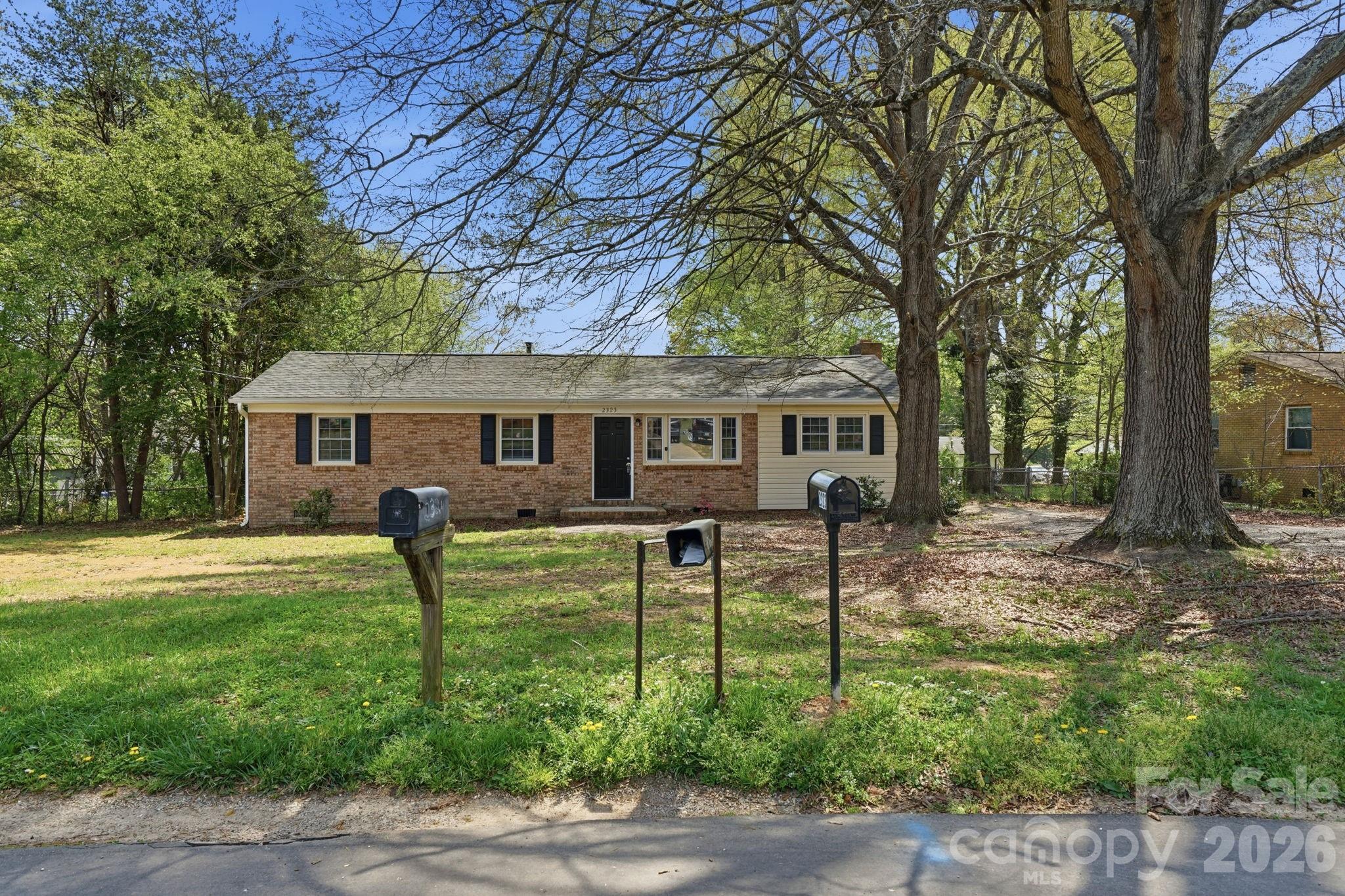 2323 Maplewood Drive