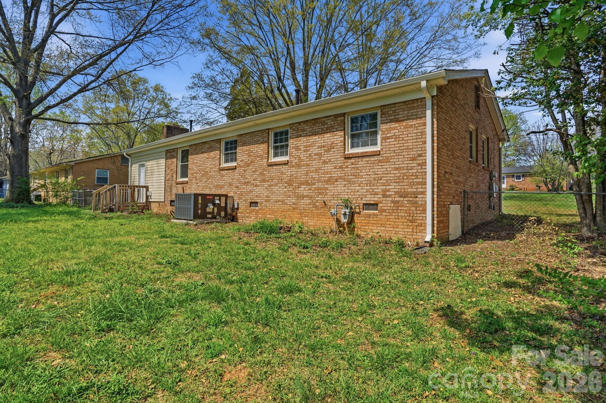 2323 Maplewood Drive