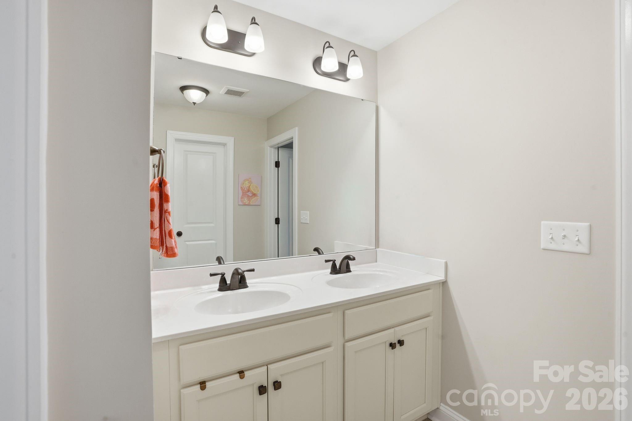588 Highland Ridge Point
