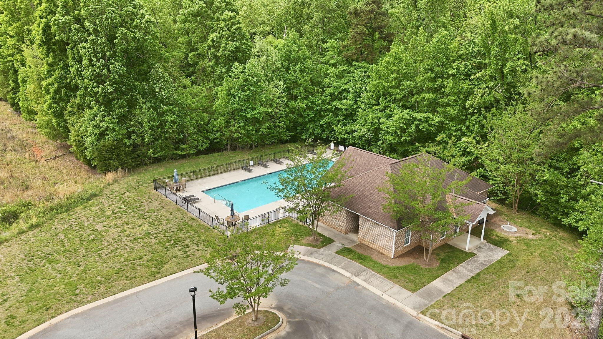 588 Highland Ridge Point