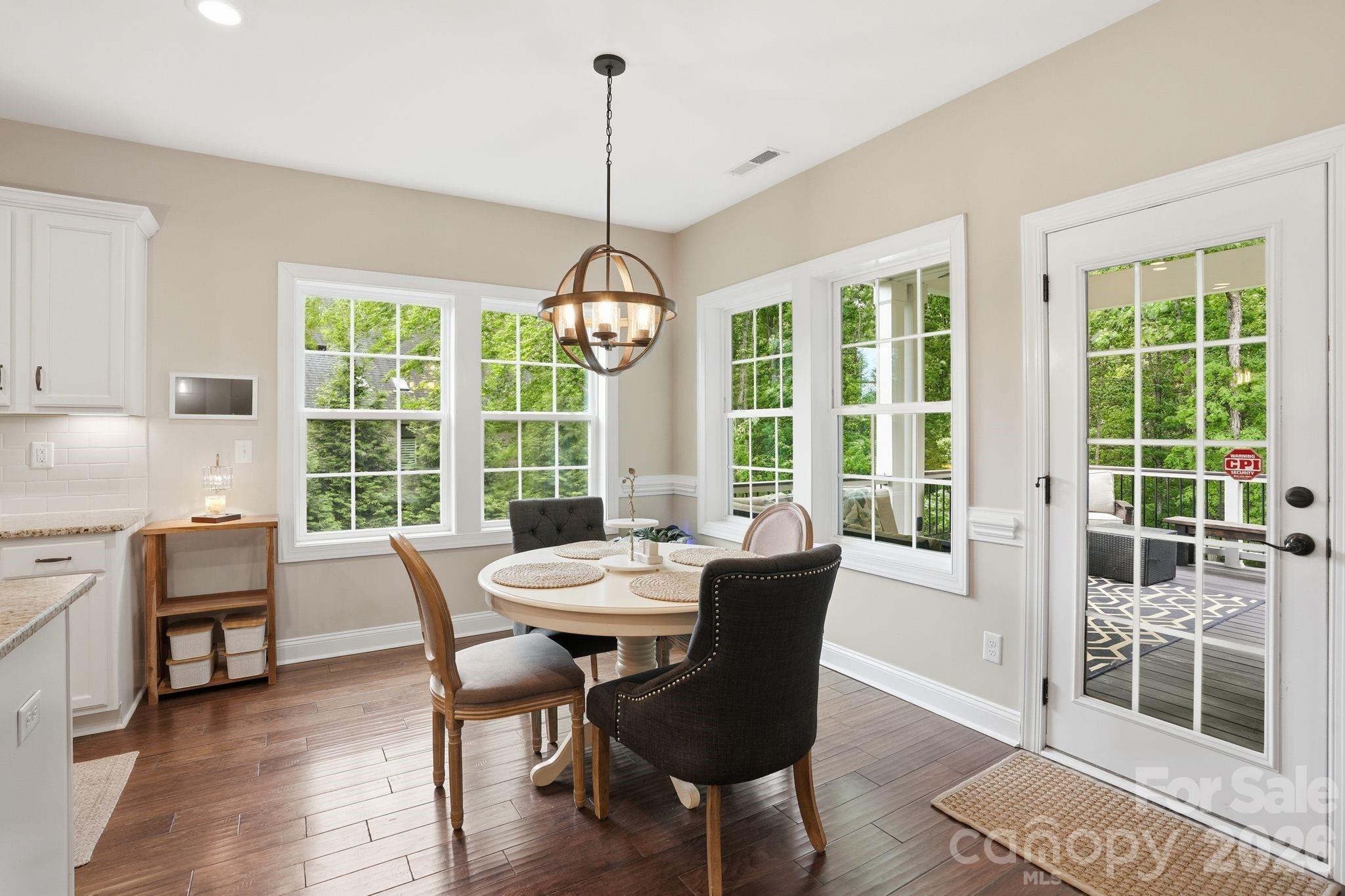 588 Highland Ridge Point