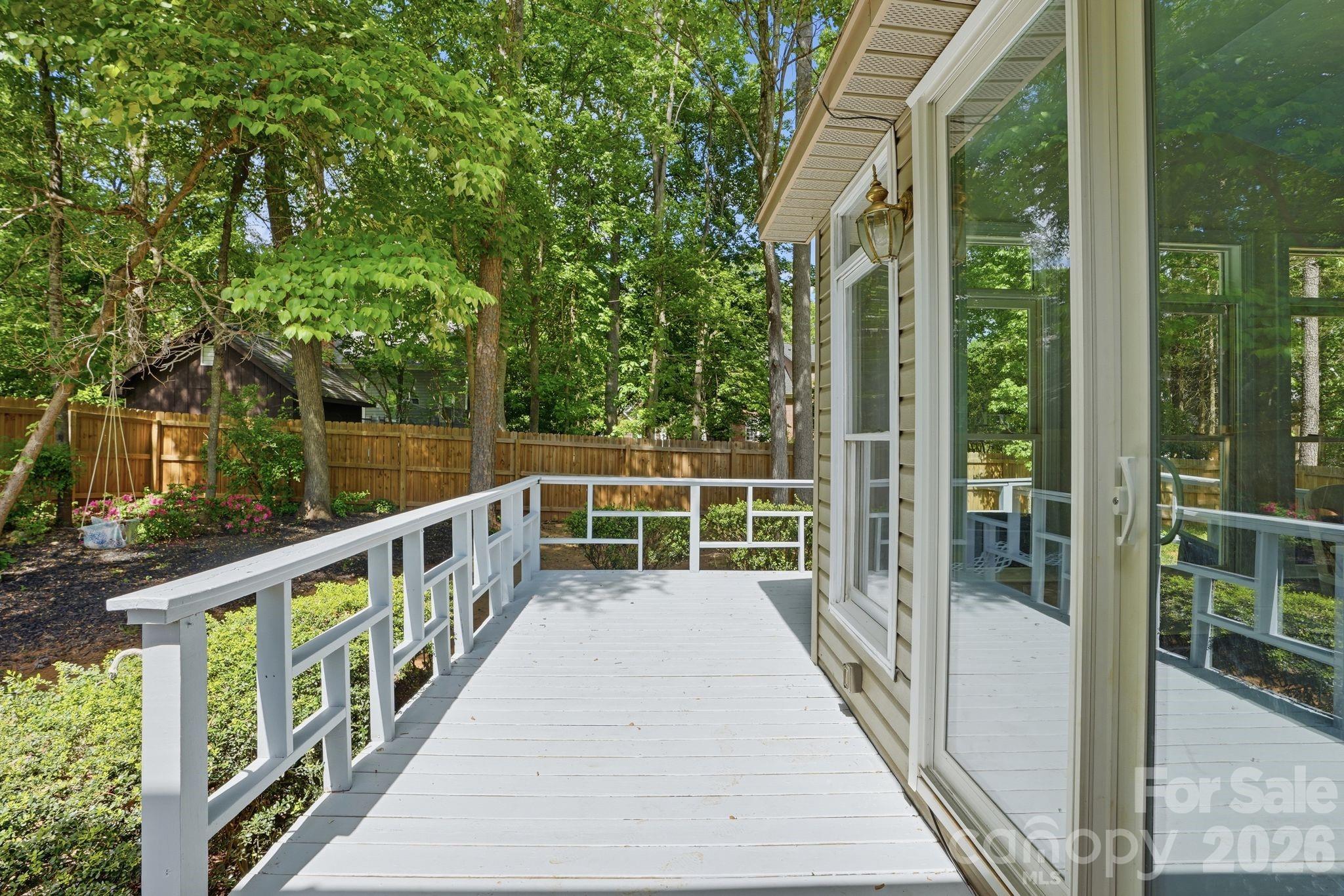 2165 Potpourri Point