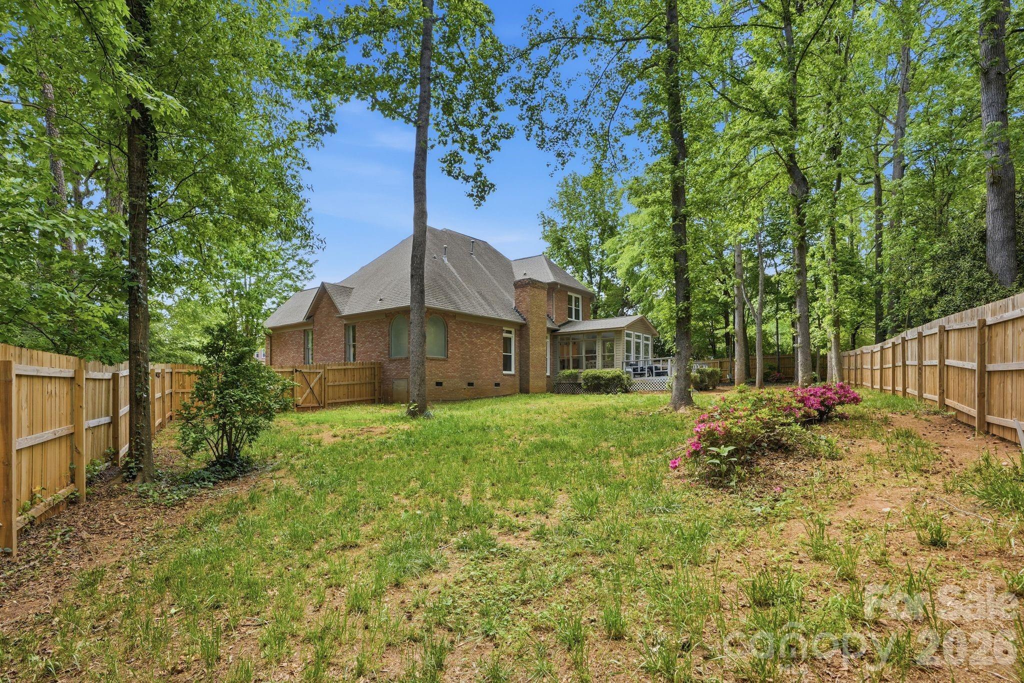 2165 Potpourri Point