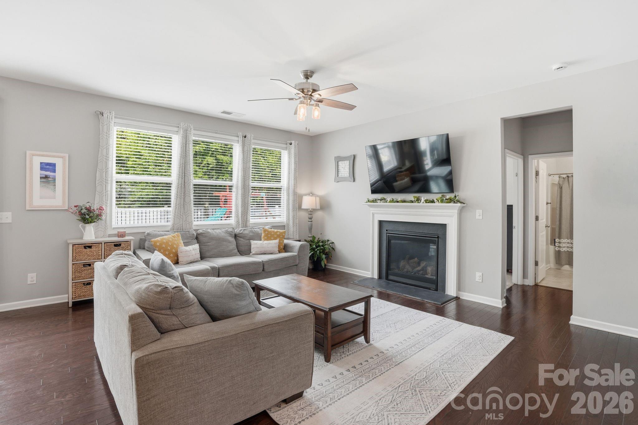 1937 Tablerock Drive
