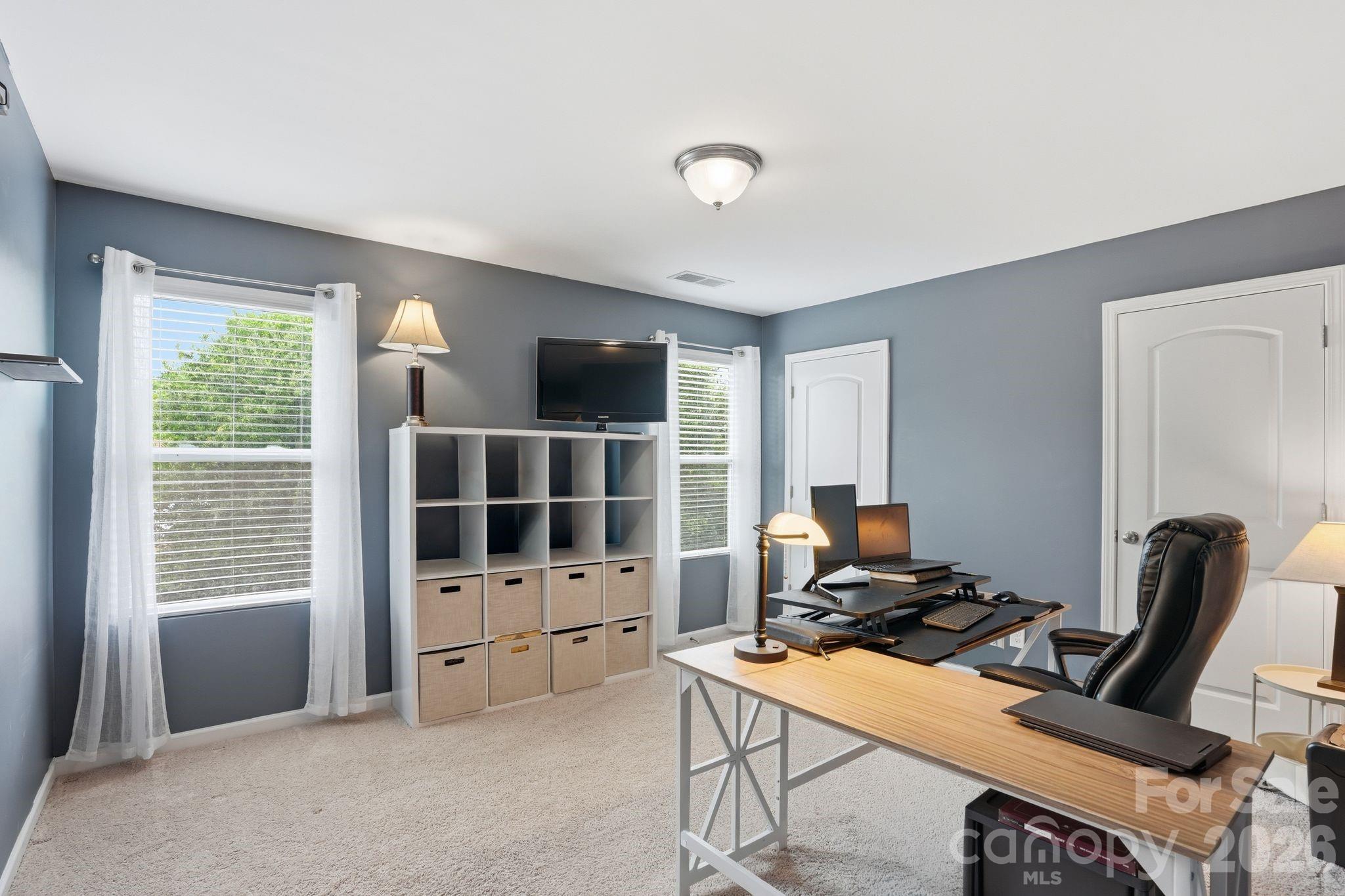 1937 Tablerock Drive