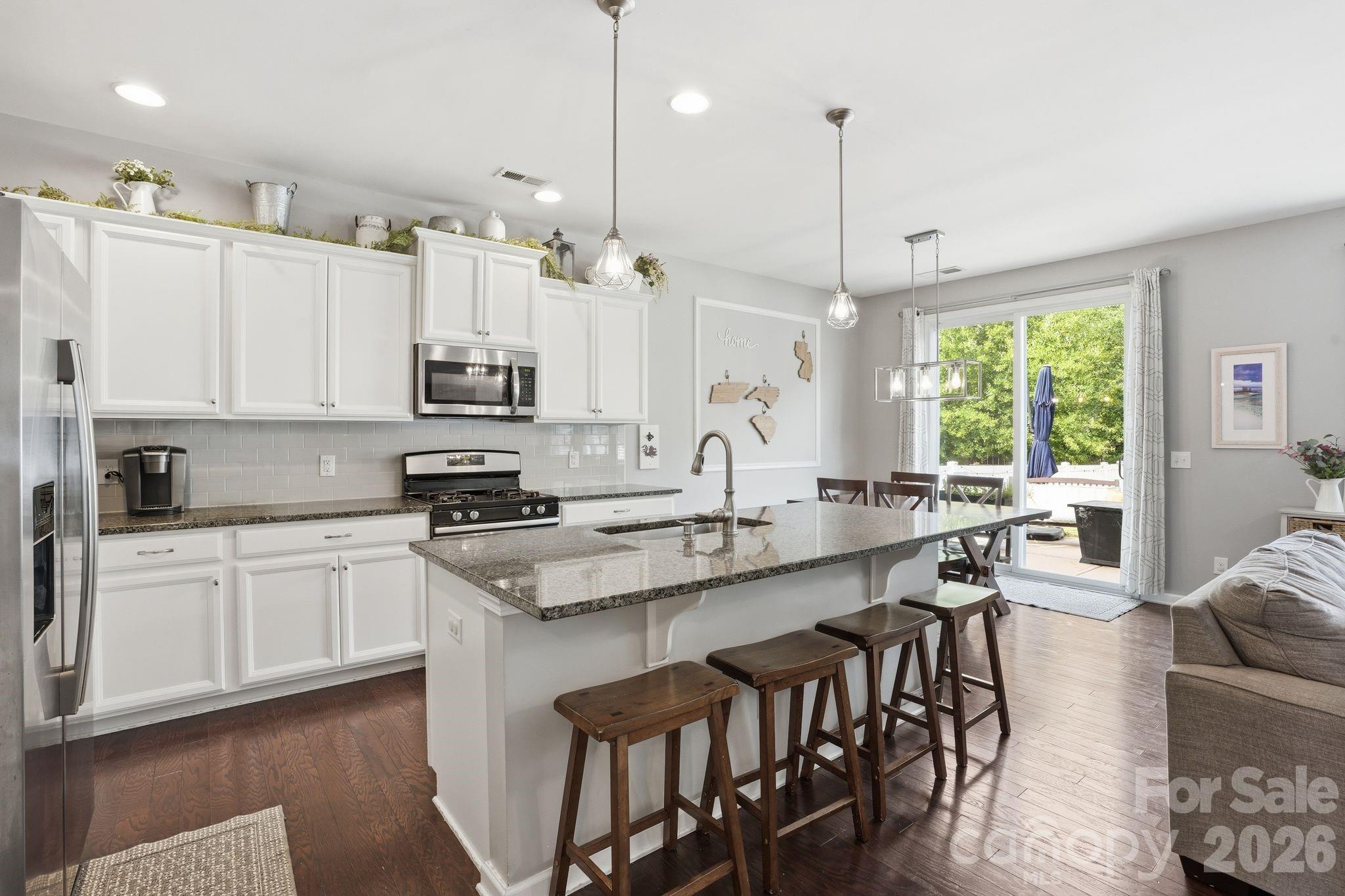 1937 Tablerock Drive