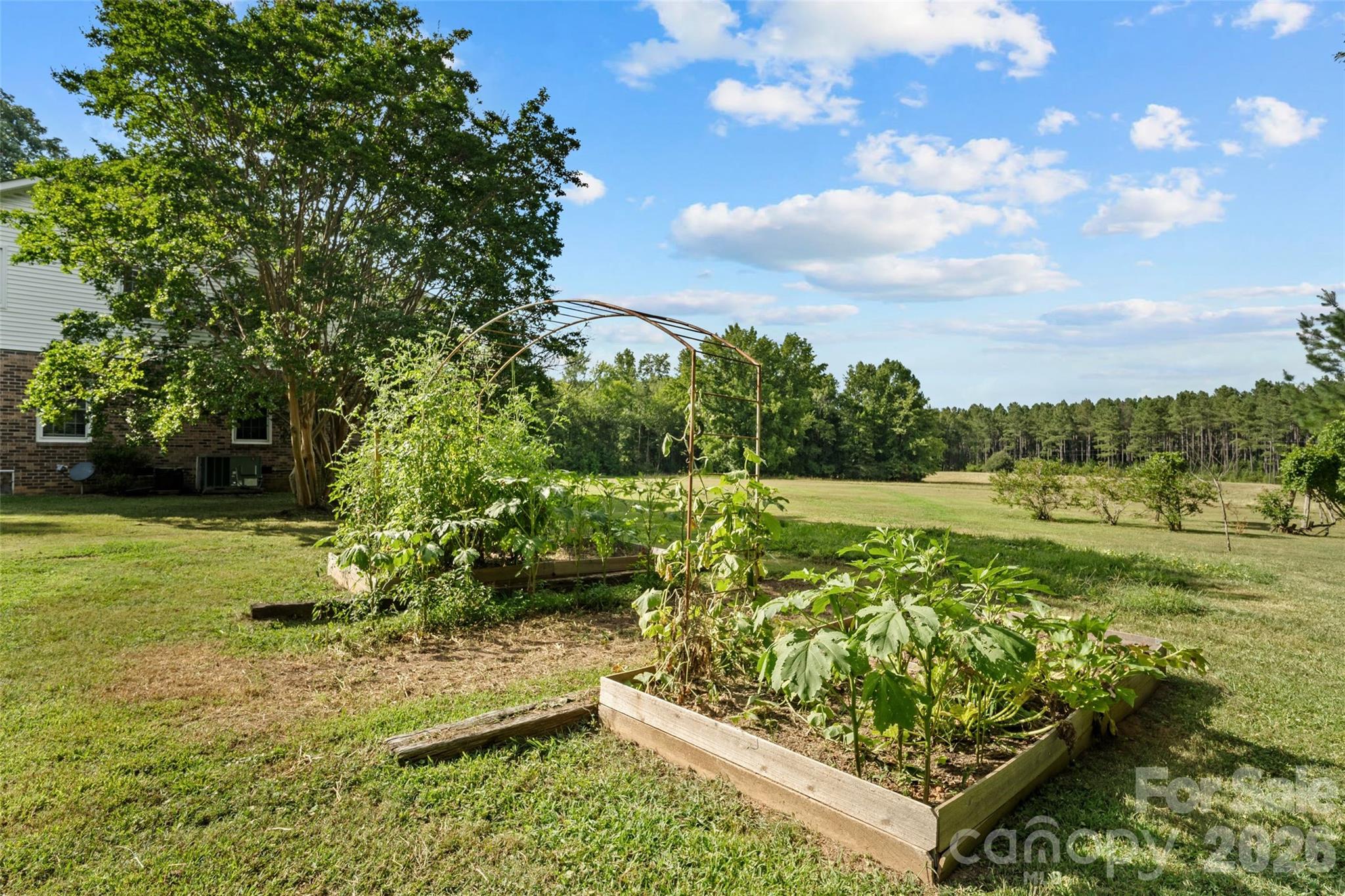 2520 Wooten Road