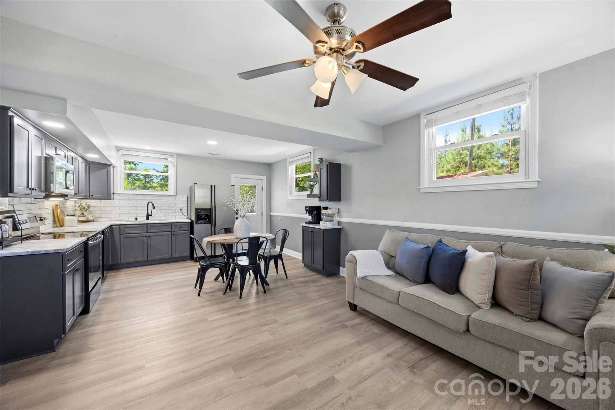 3806 Amsbury Road