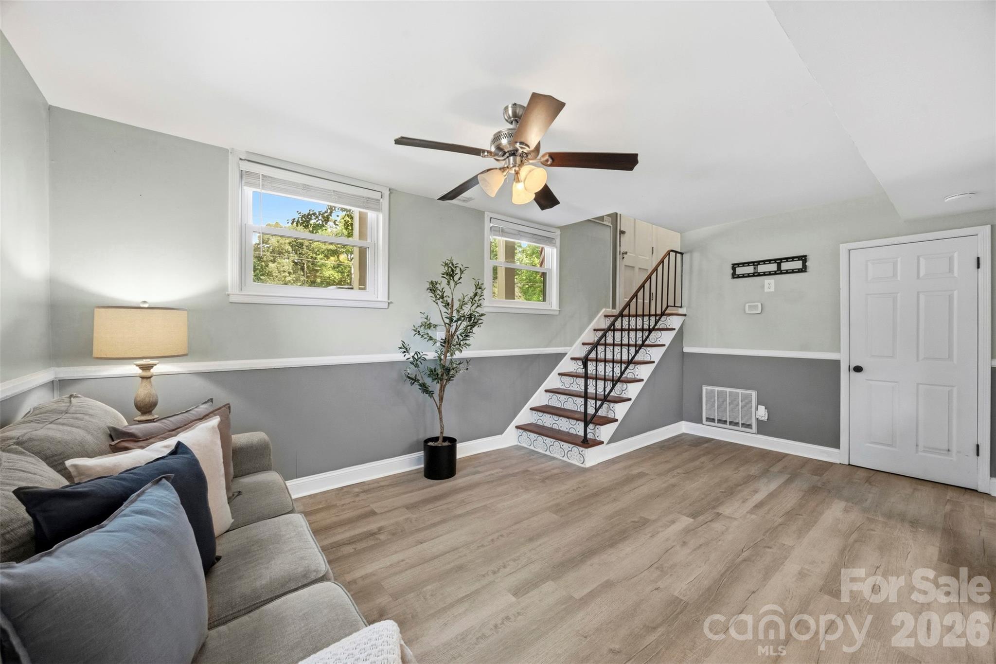 3806 Amsbury Road