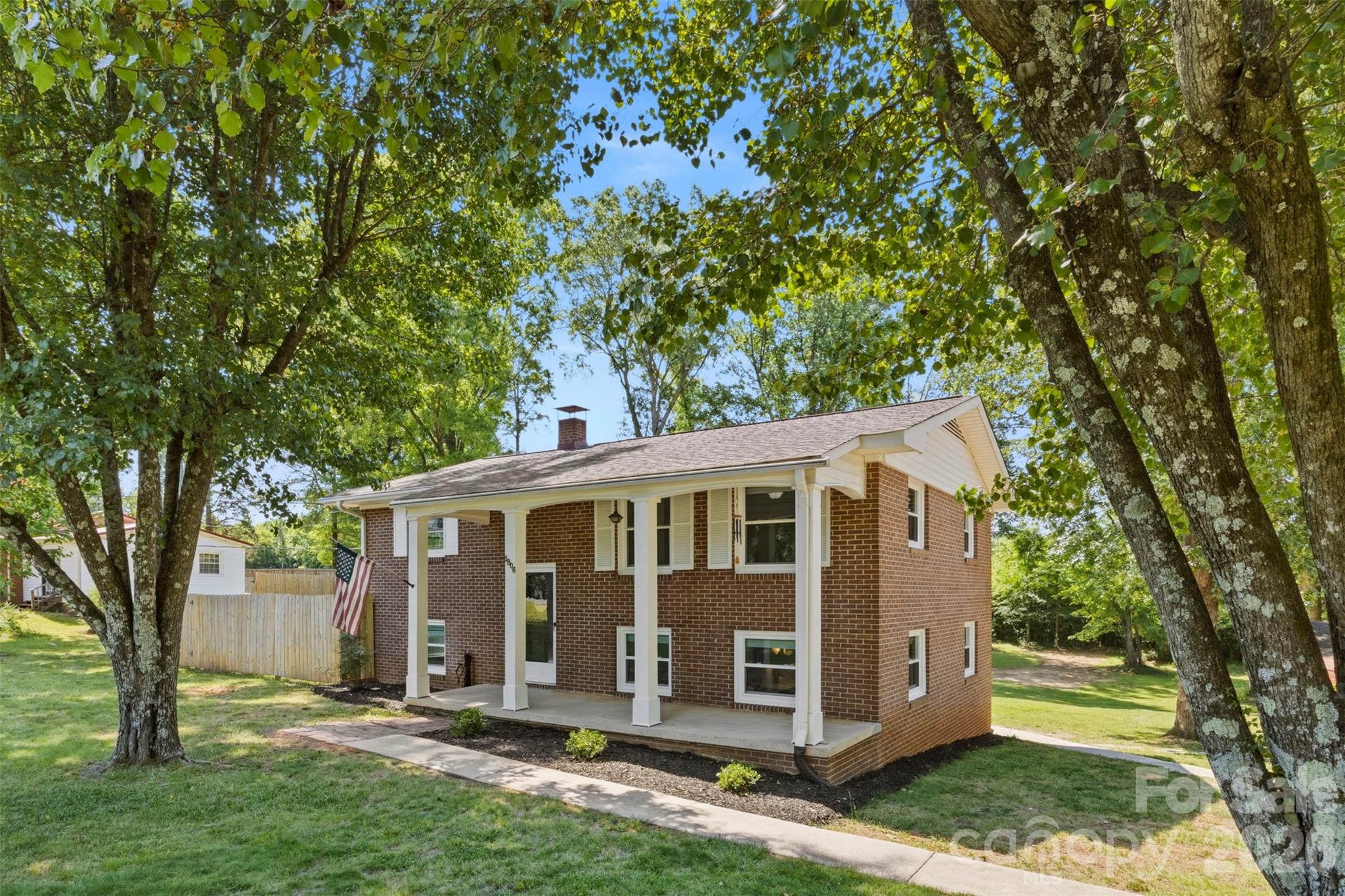 3806 Amsbury Road
