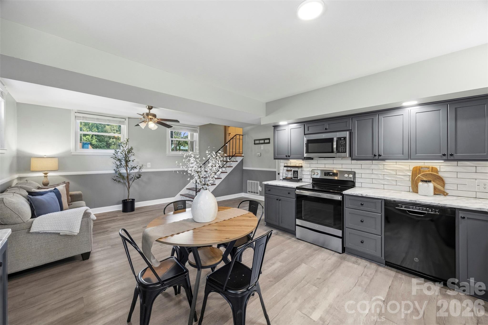 3806 Amsbury Road