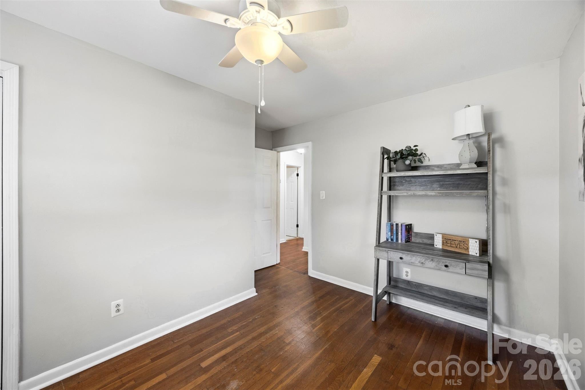 3806 Amsbury Road