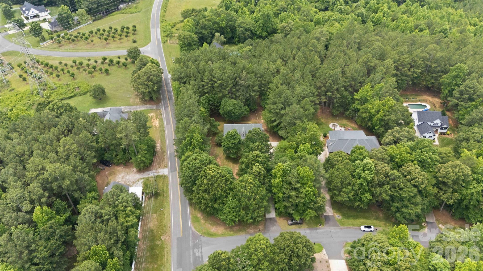 1603 Hunters Place Road
