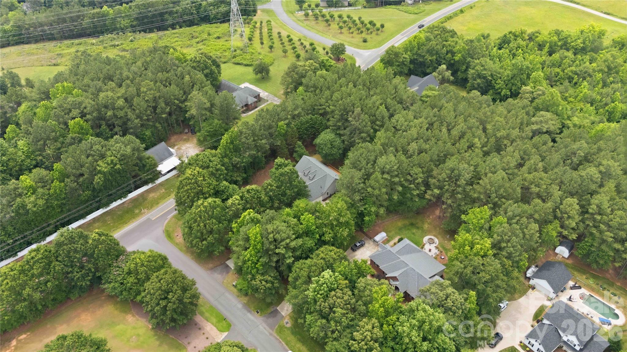 1603 Hunters Place Road