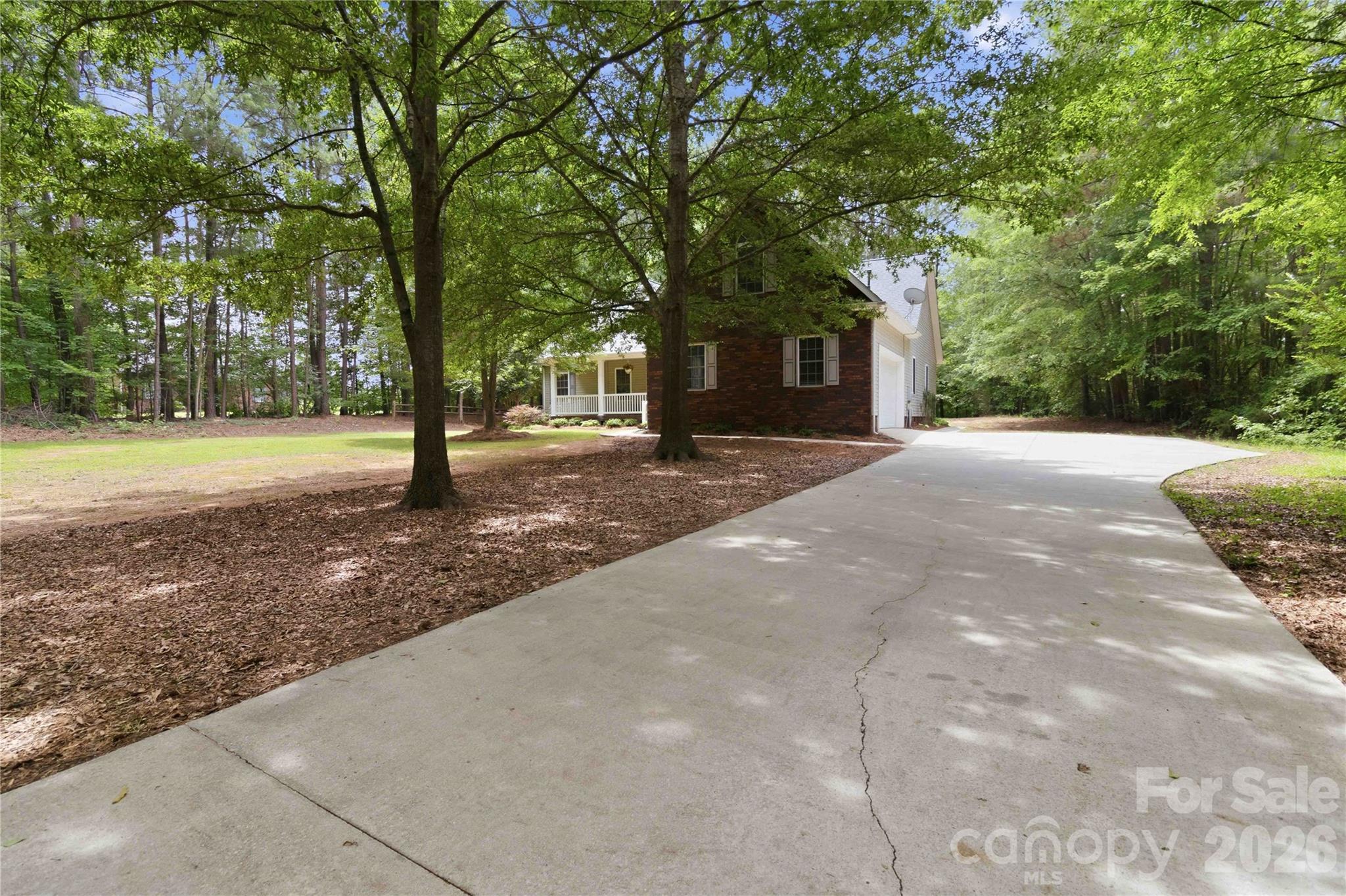 1603 Hunters Place Road