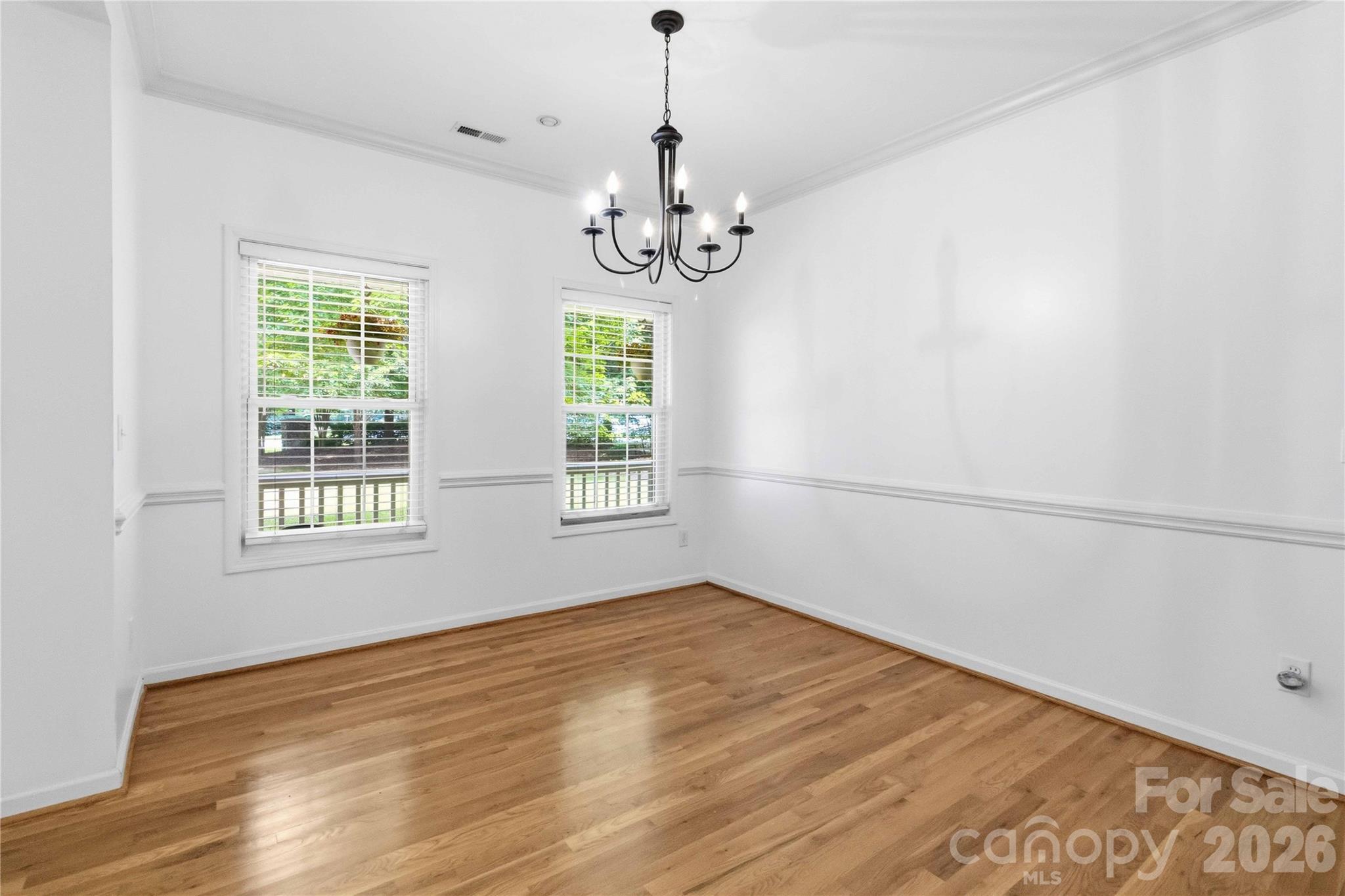 1603 Hunters Place Road