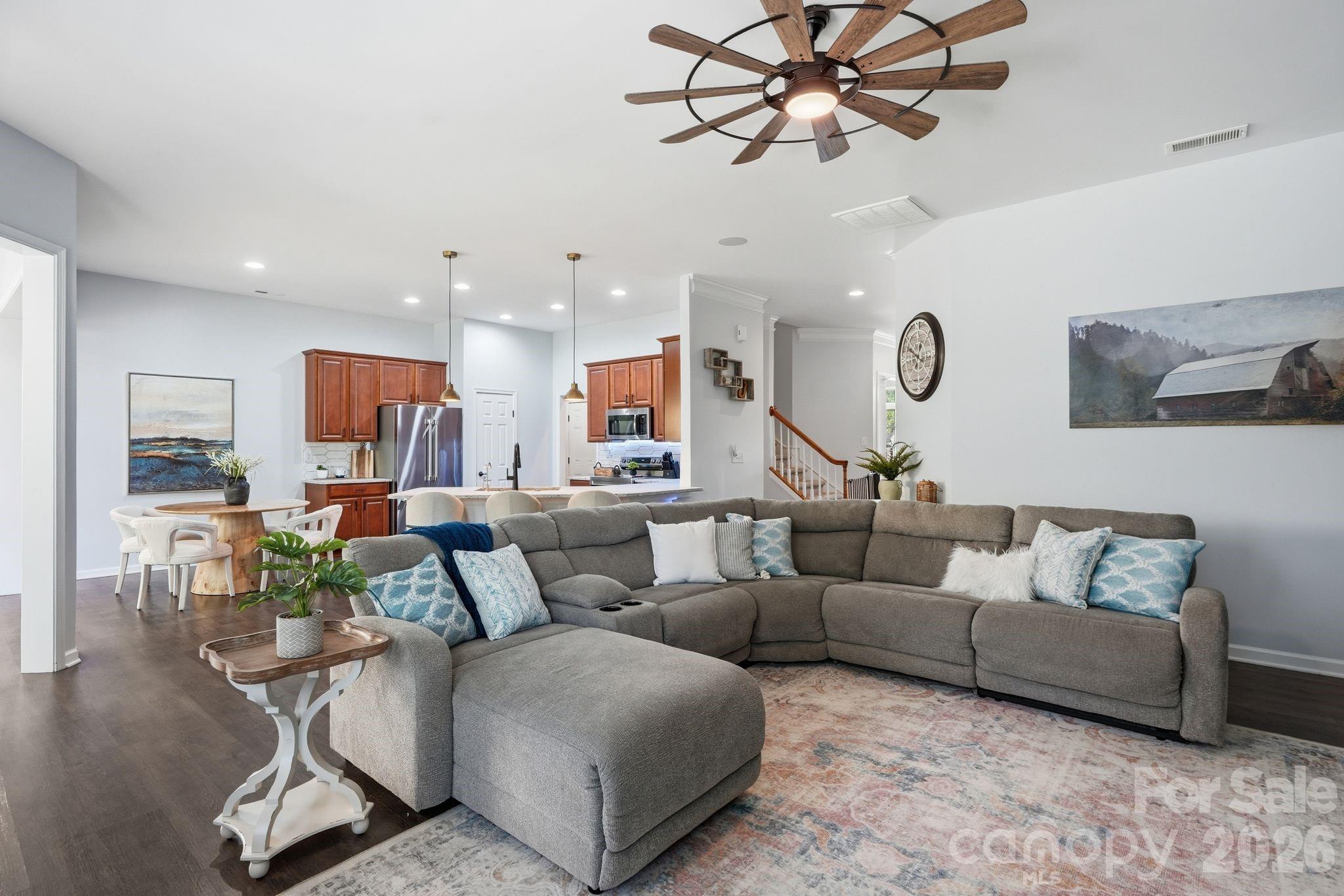 4851 Summerside Drive