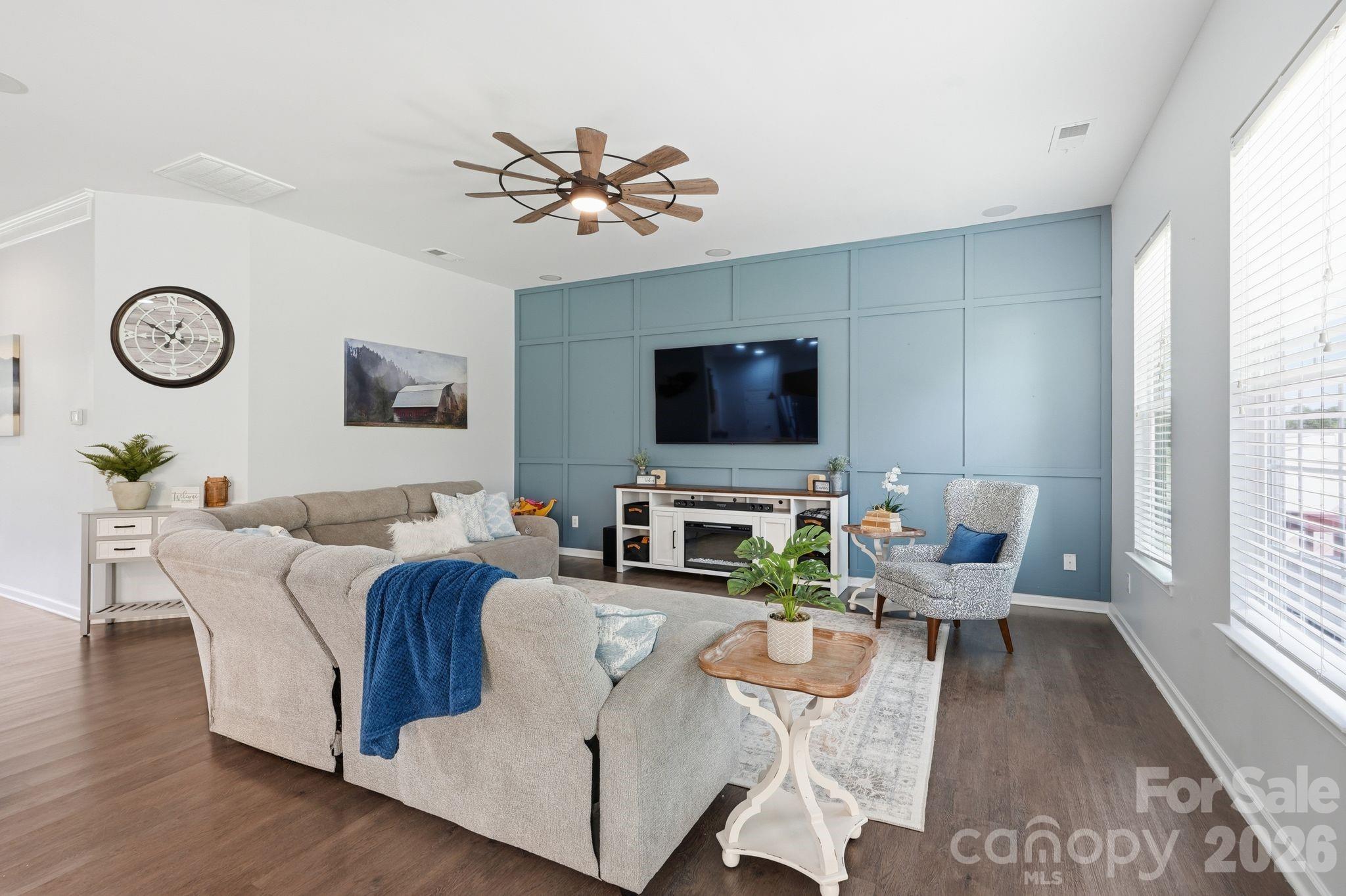 4851 Summerside Drive