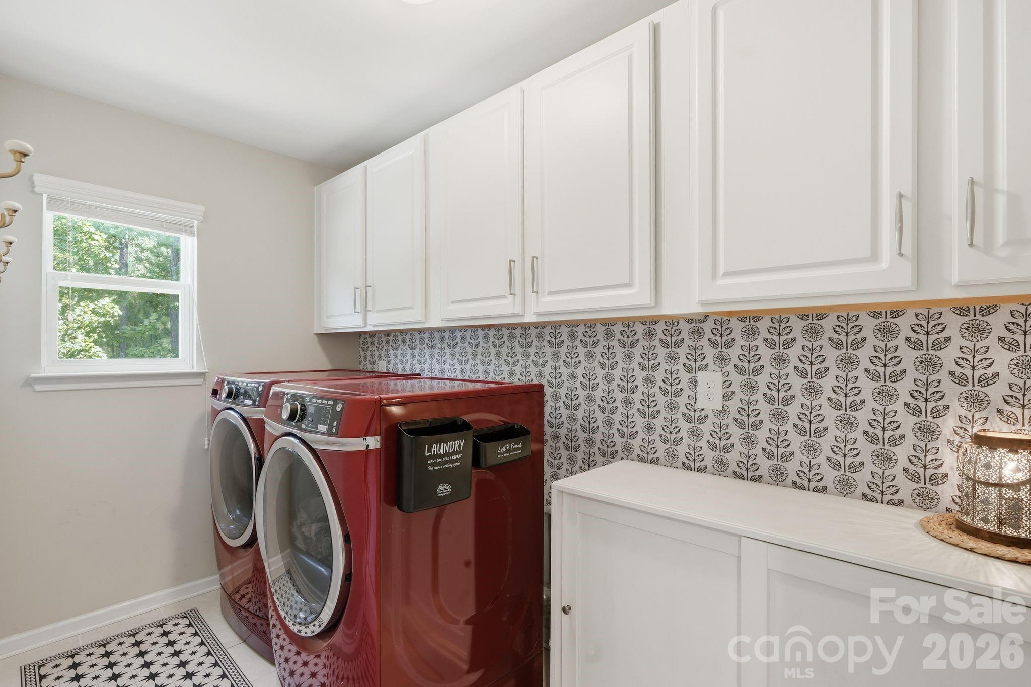 607 Winter Walk Lane