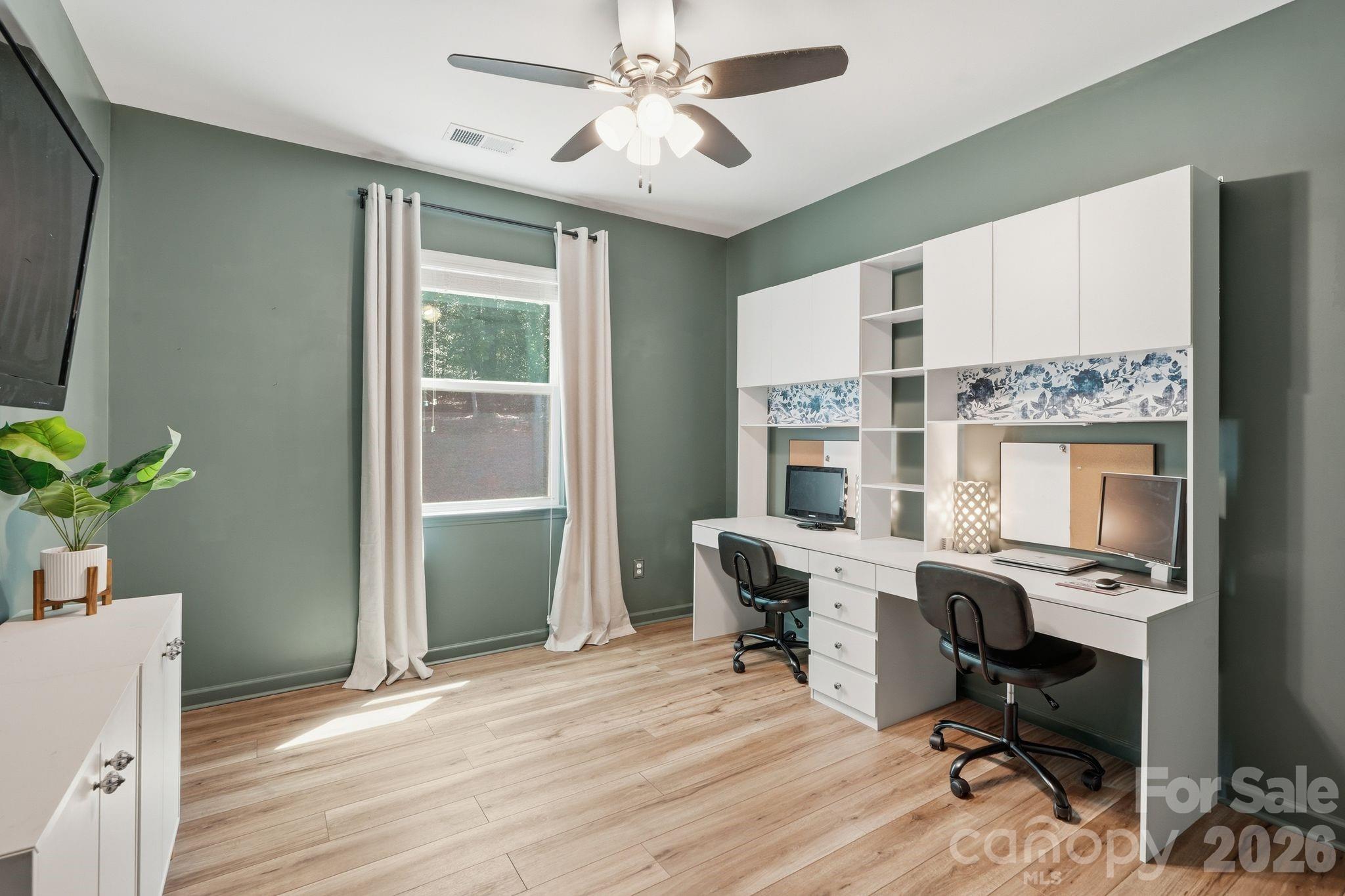 607 Winter Walk Lane