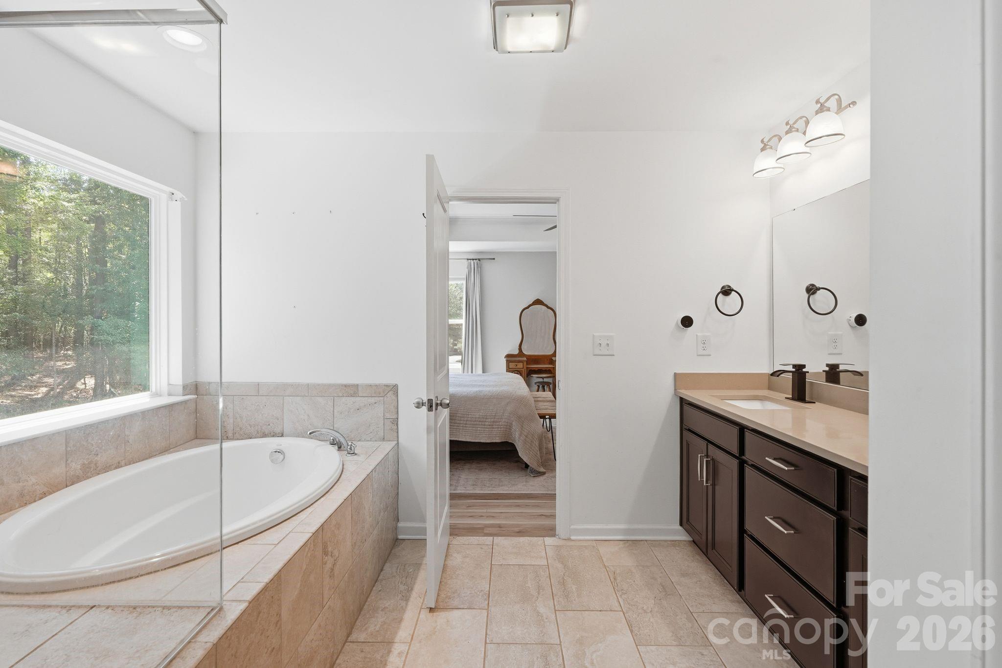 607 Winter Walk Lane