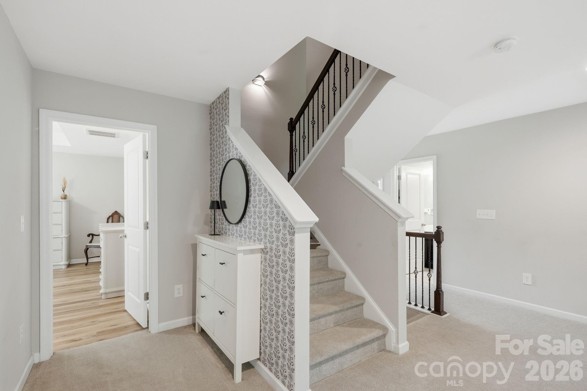 607 Winter Walk Lane