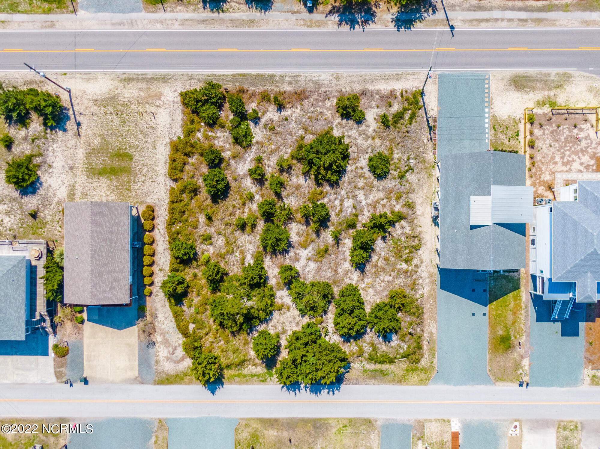 1335 Carolina Boulevard