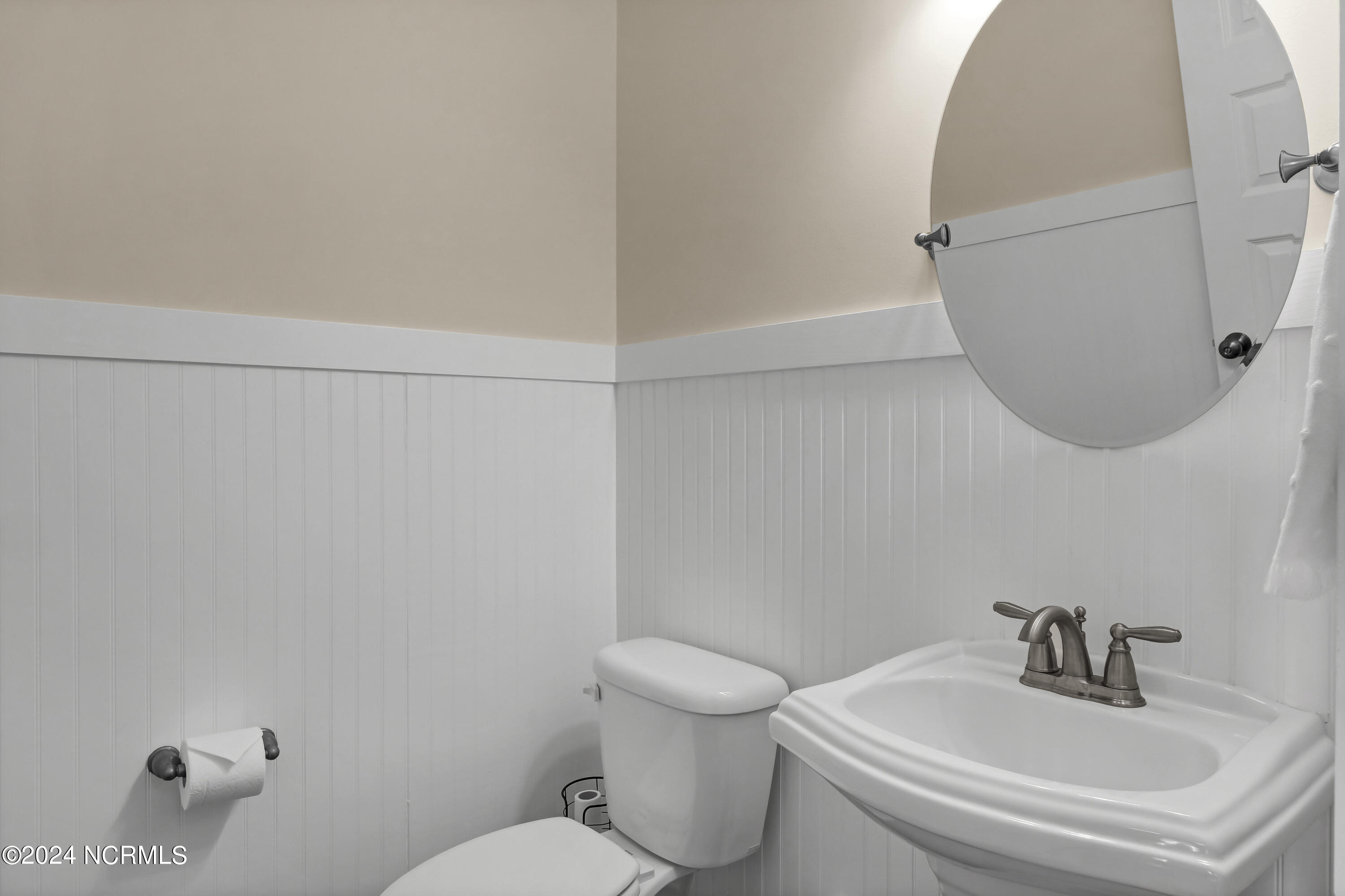 924 Anchors Bend Way