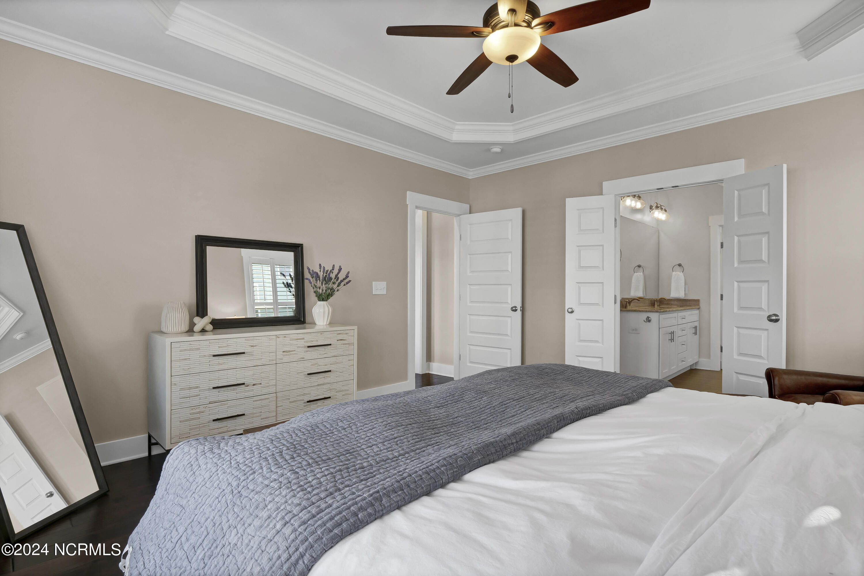 924 Anchors Bend Way