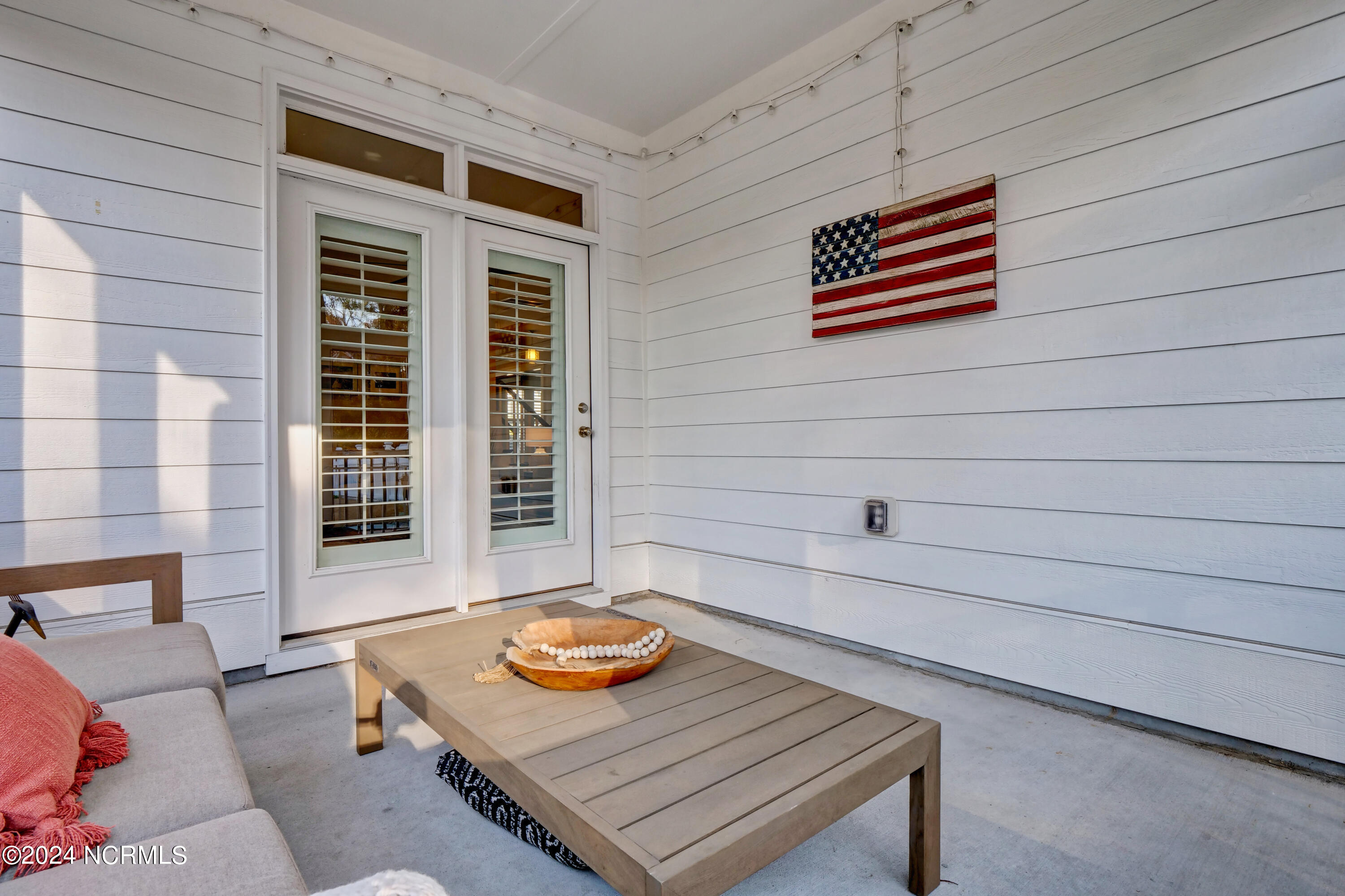 924 Anchors Bend Way