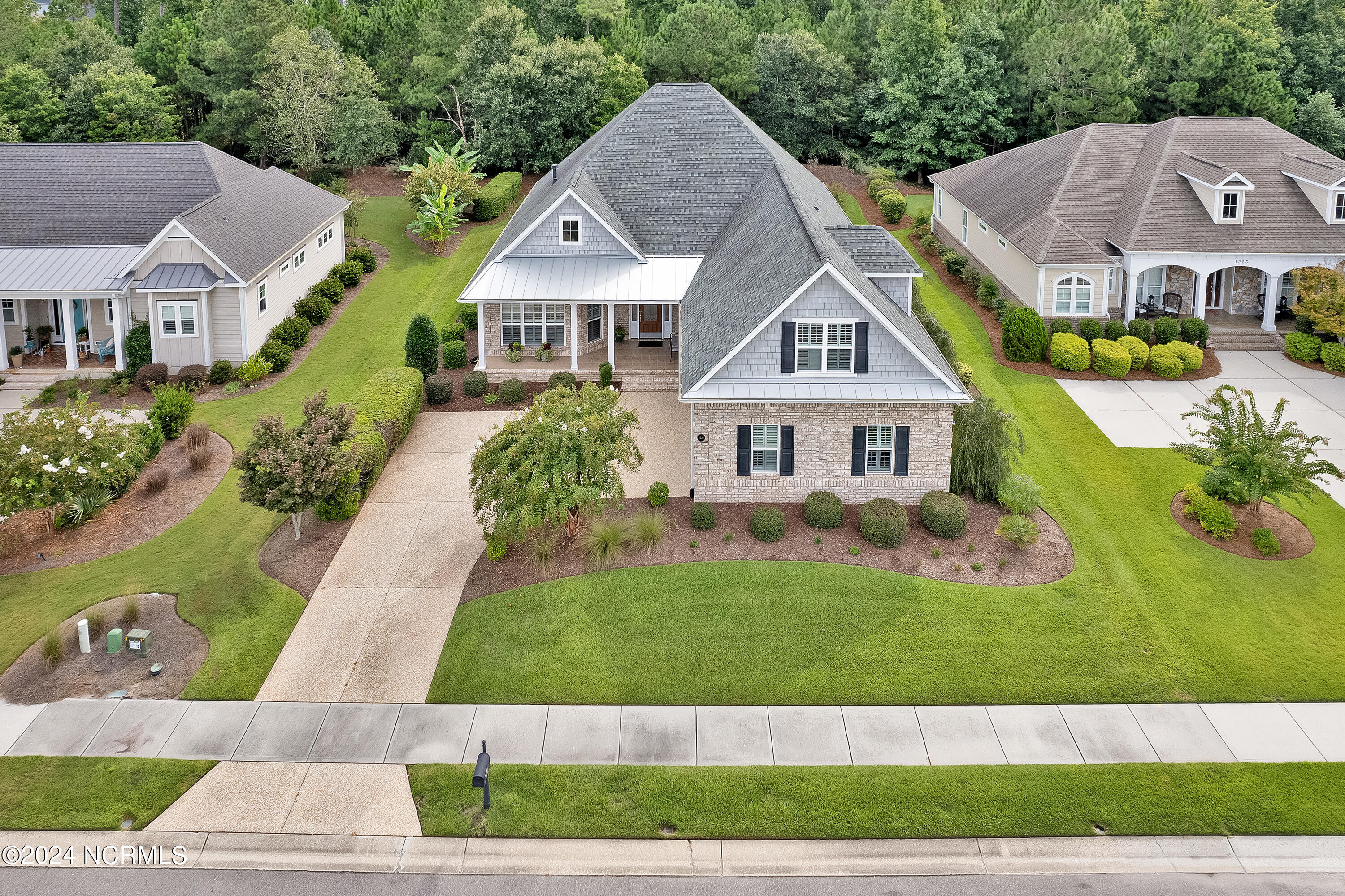 1221 Lillibridge Drive