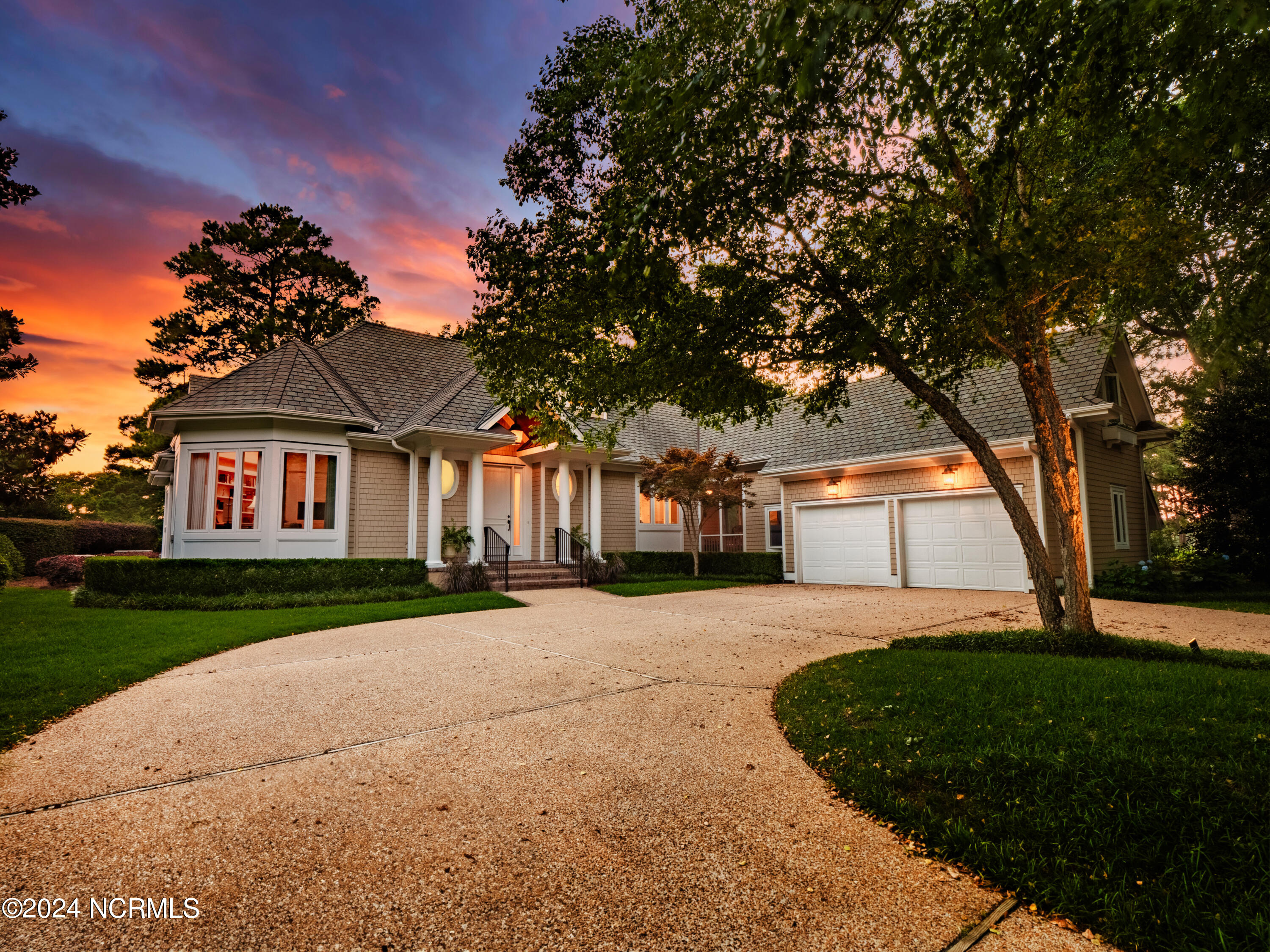 2100 Lee Shore Place