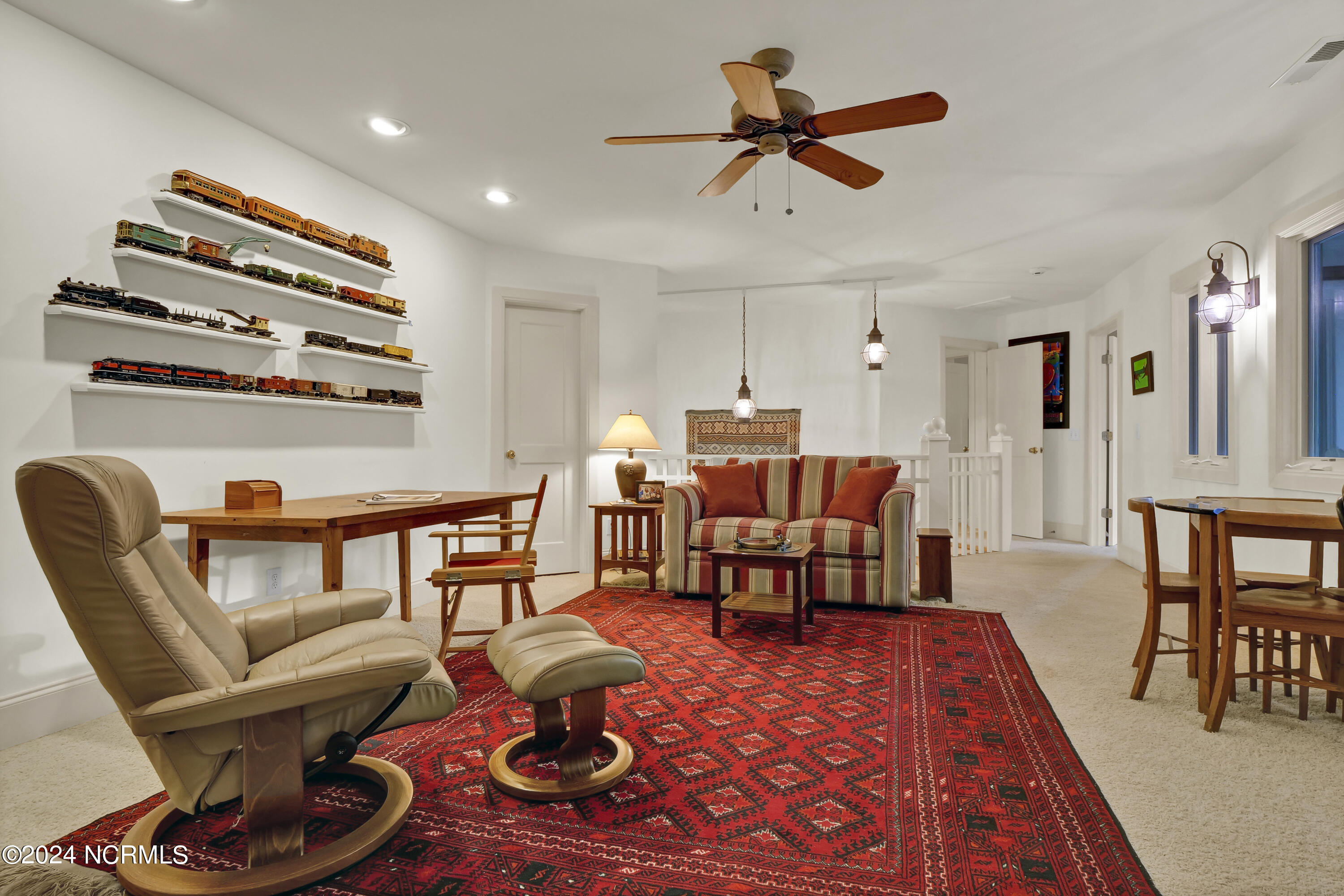 2100 Lee Shore Place