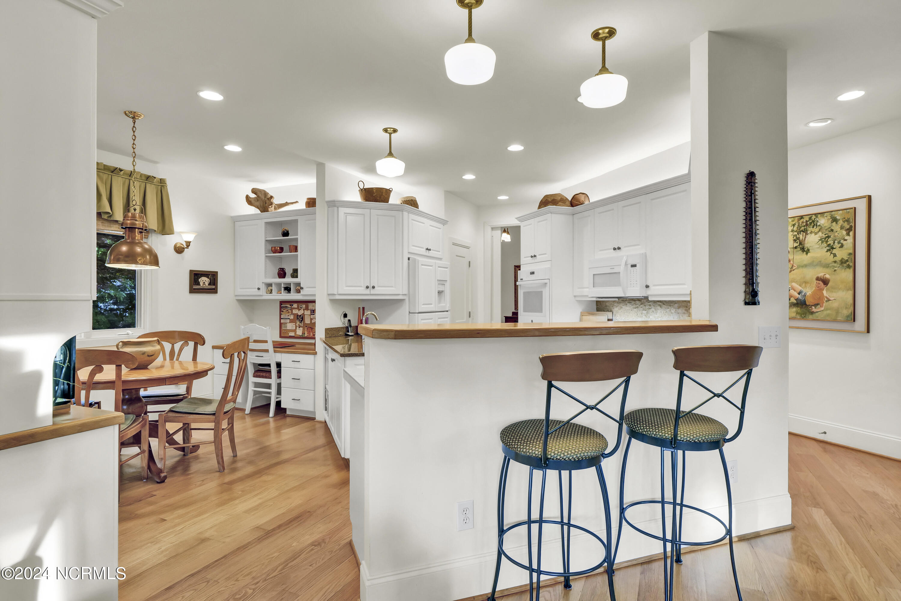 2100 Lee Shore Place