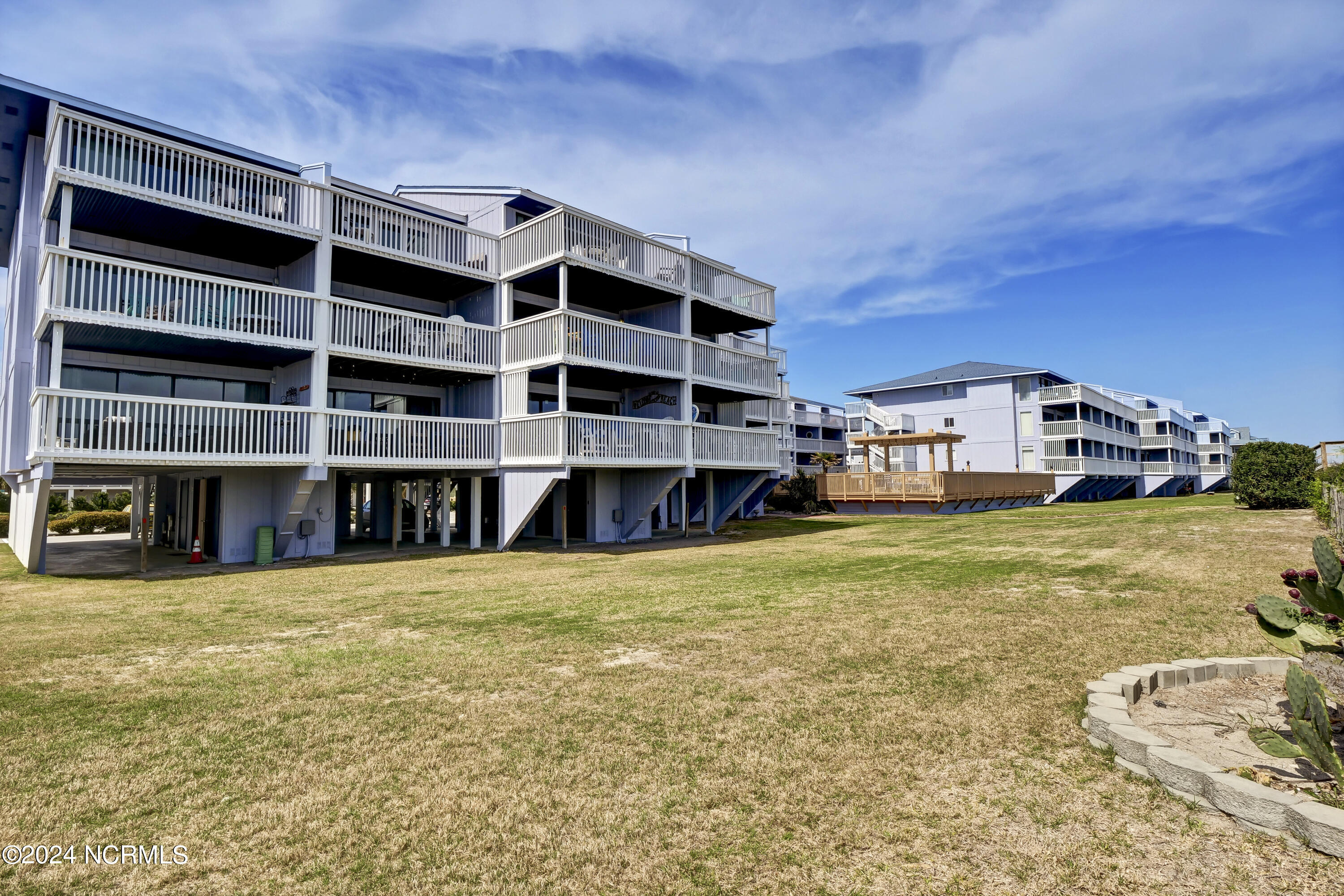 1311 S Lake Park Boulevard, 5b