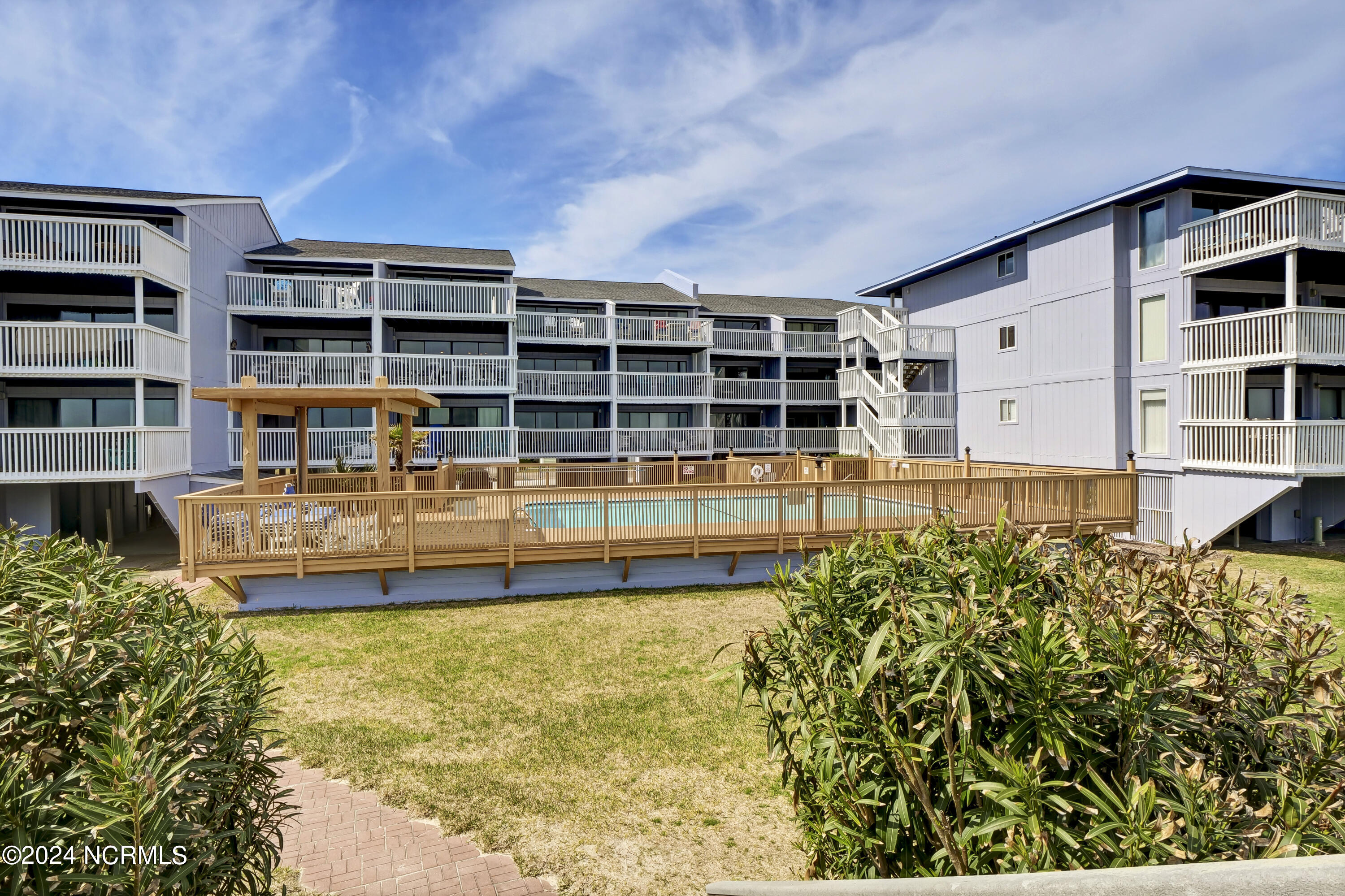 1311 S Lake Park Boulevard, 5b