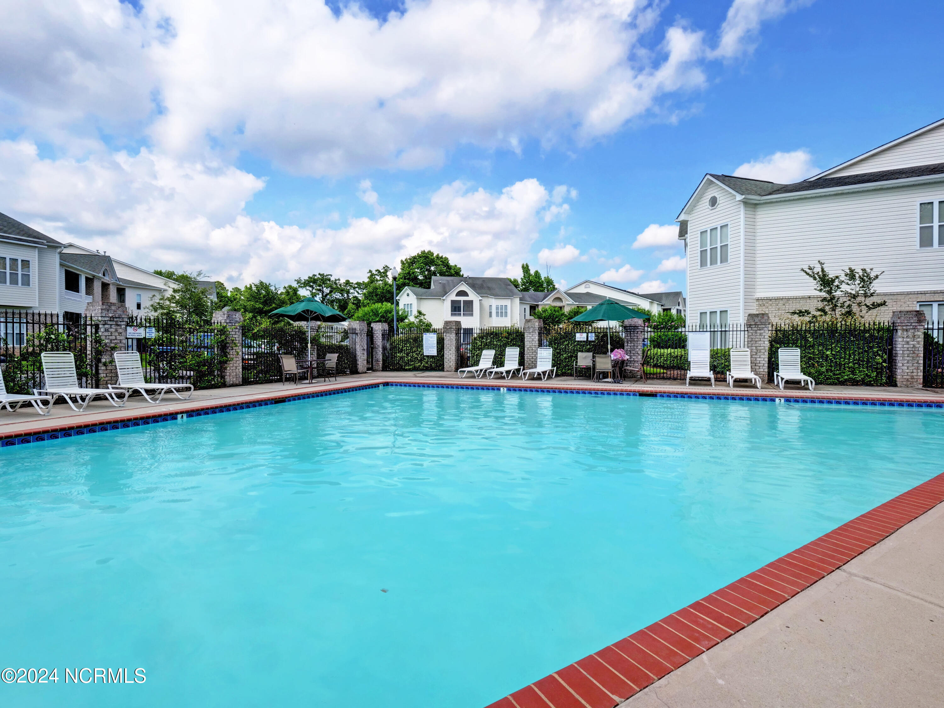 3901 River Front Place, Unit 202