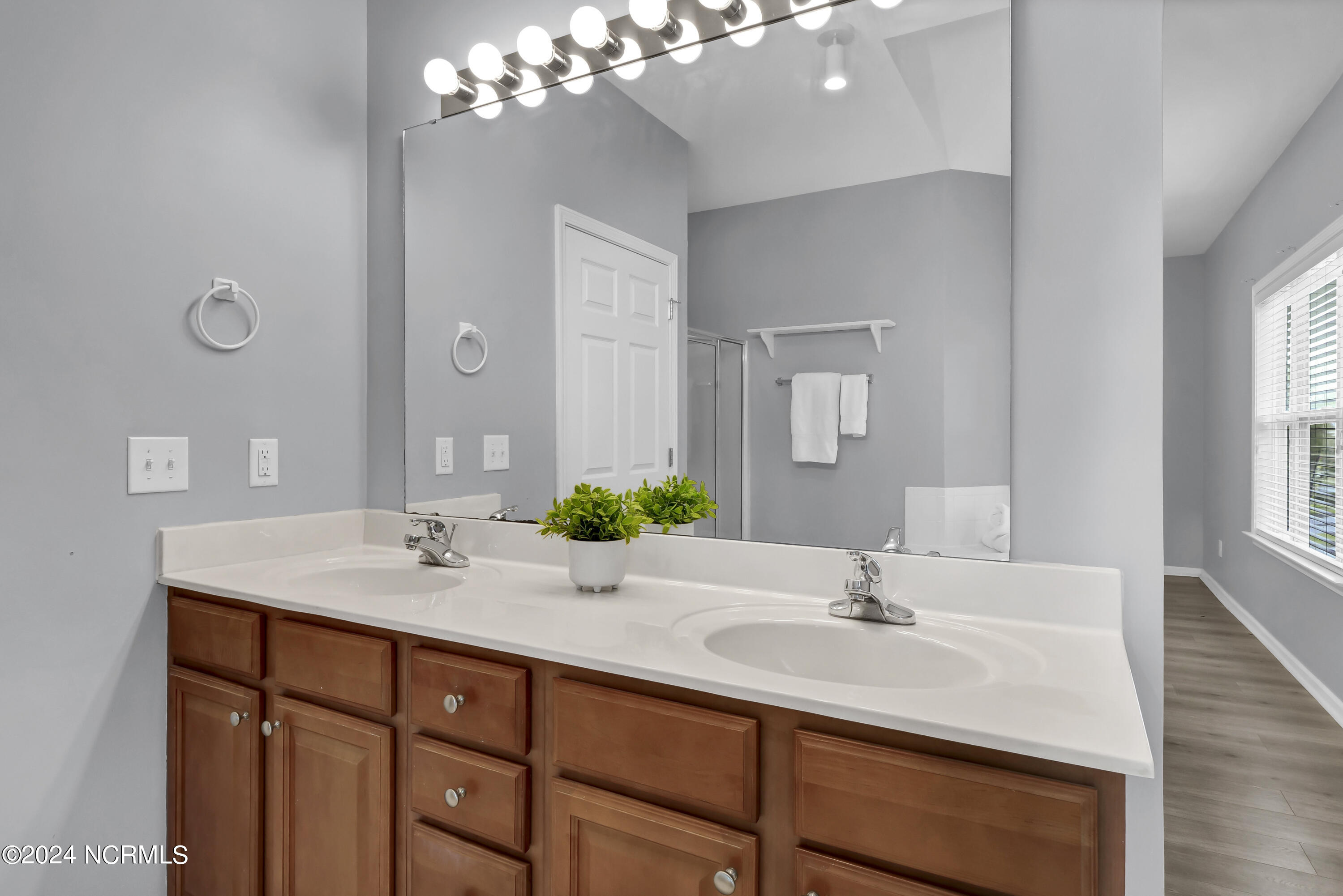 3901 River Front Place, Unit 202