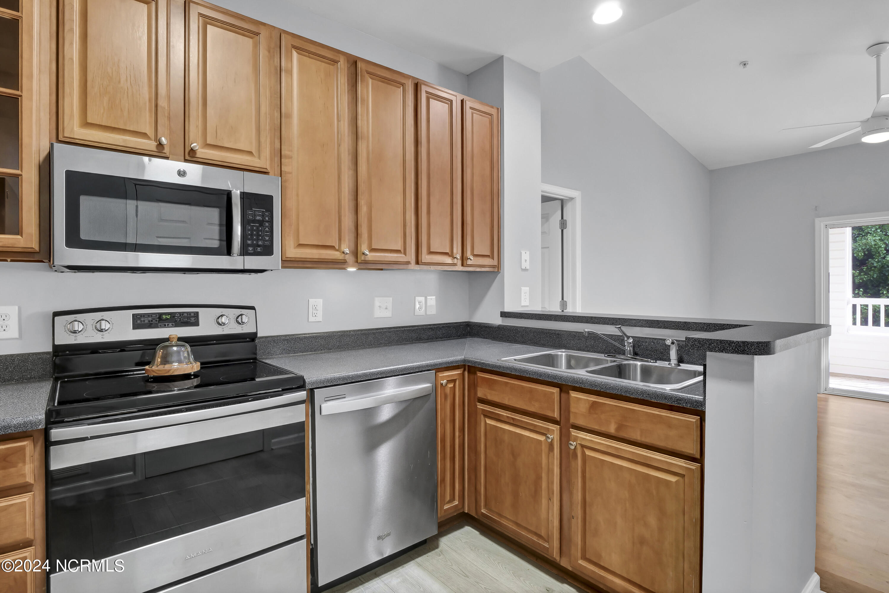 3901 River Front Place, Unit 202