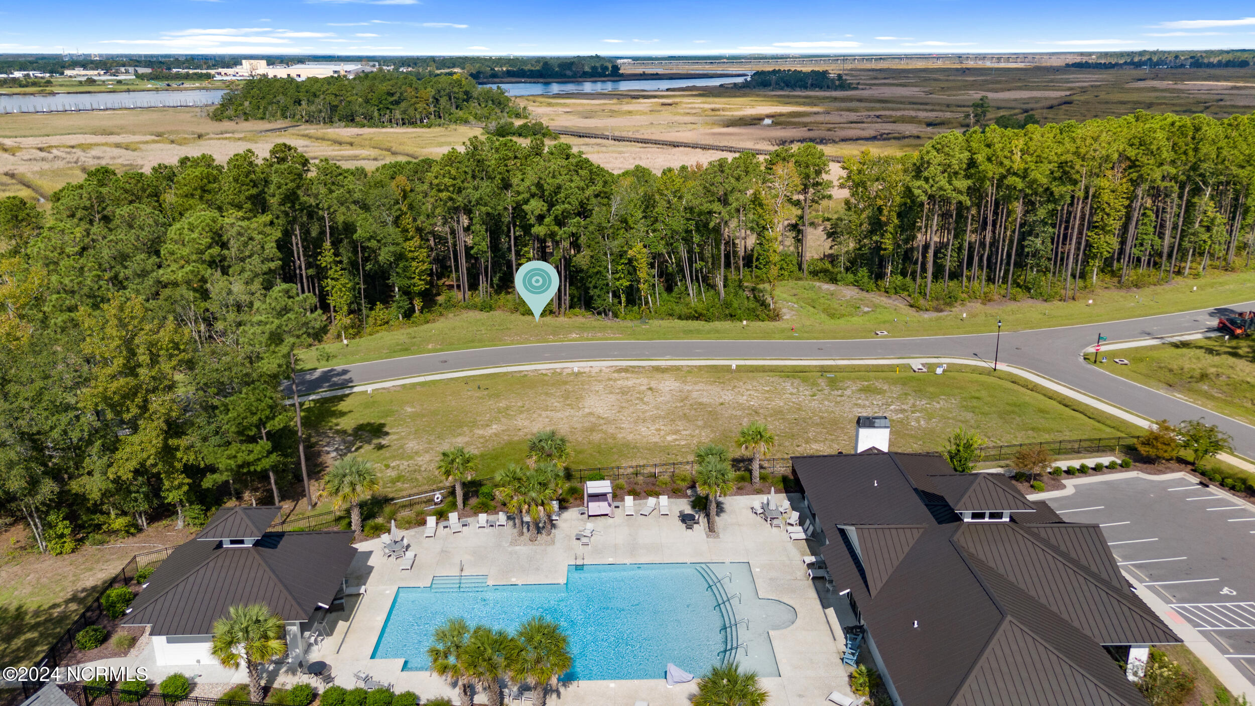 1547 Riverview Terrace