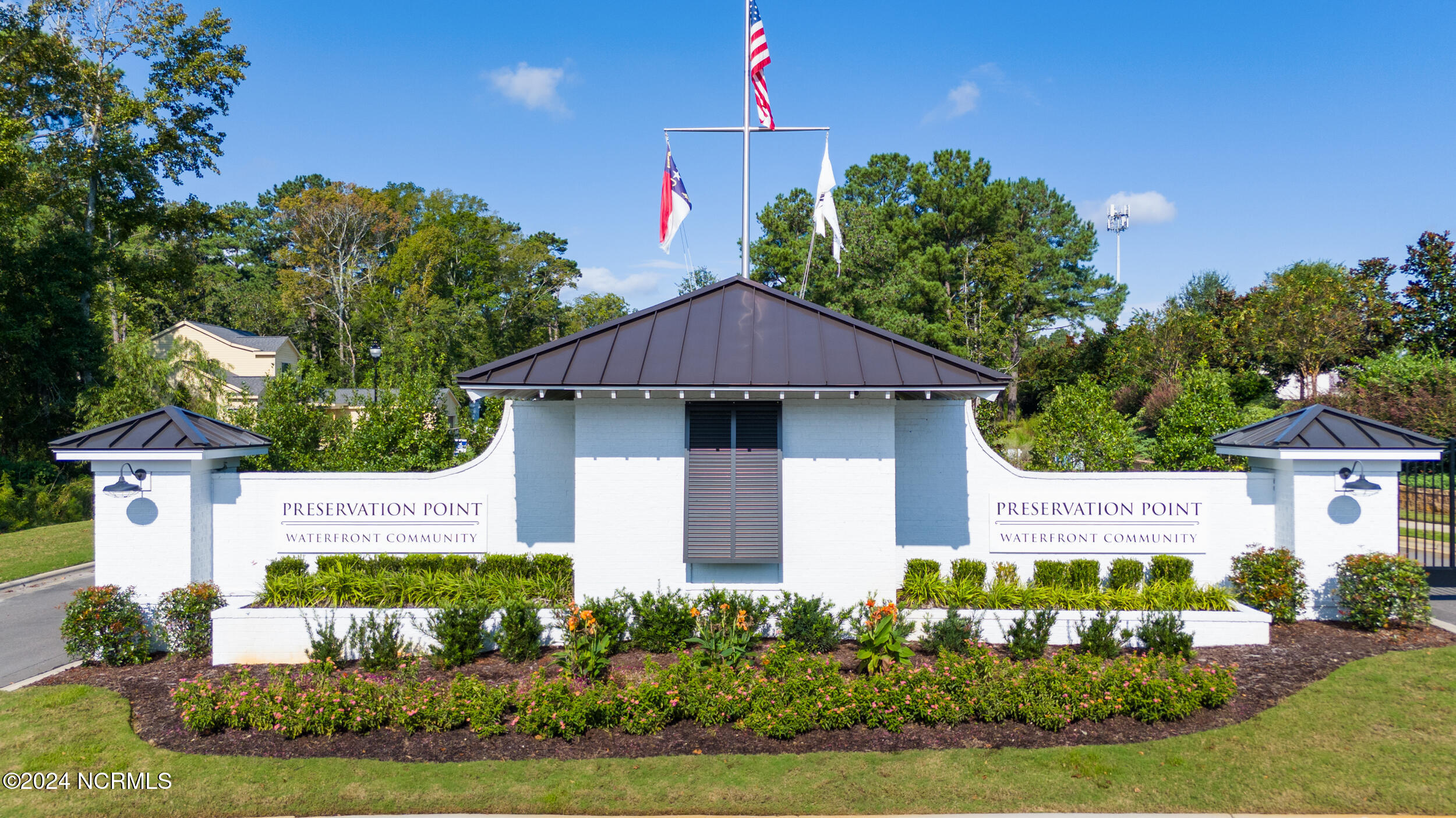 1547 Riverview Terrace