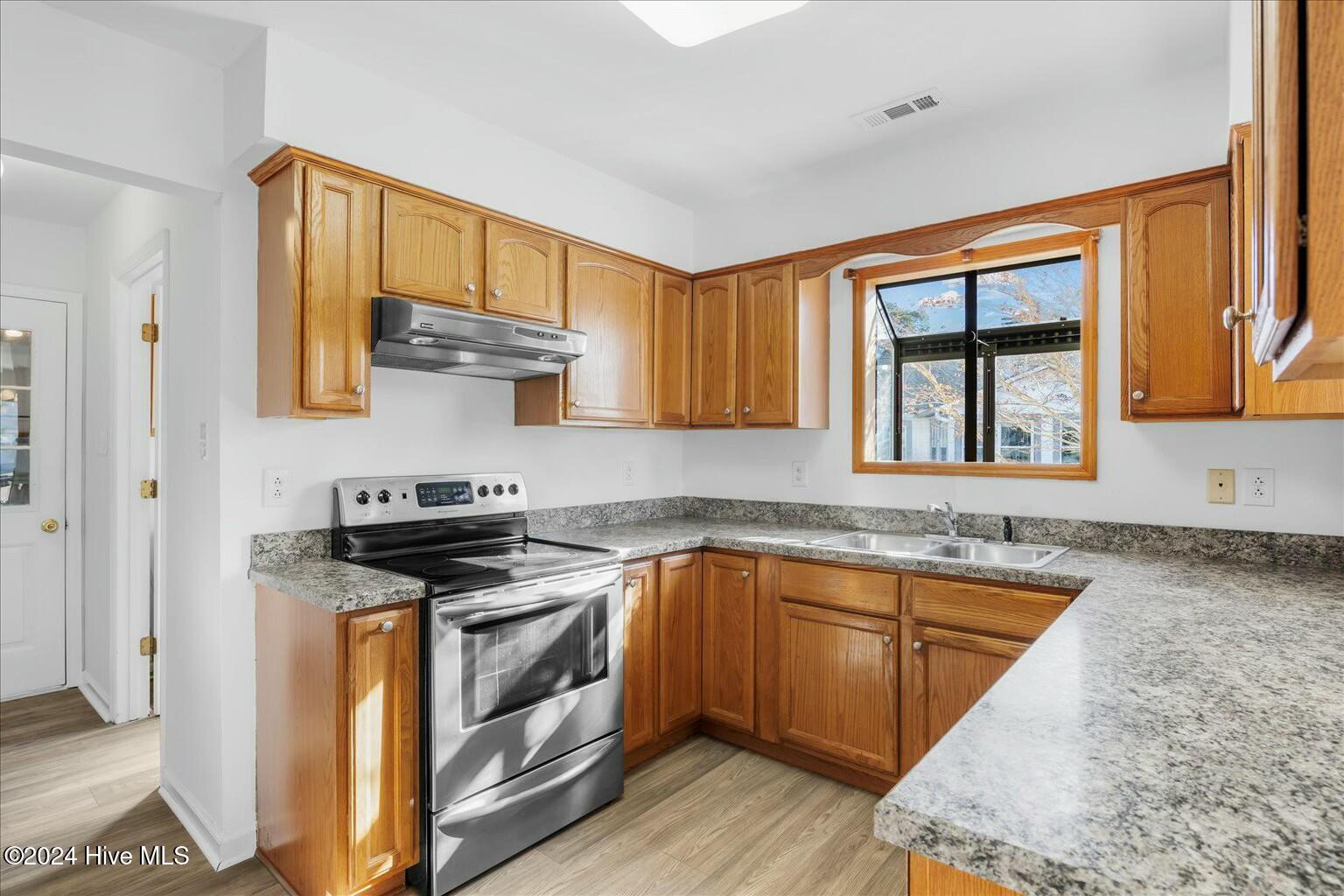 6124 Castleton Court