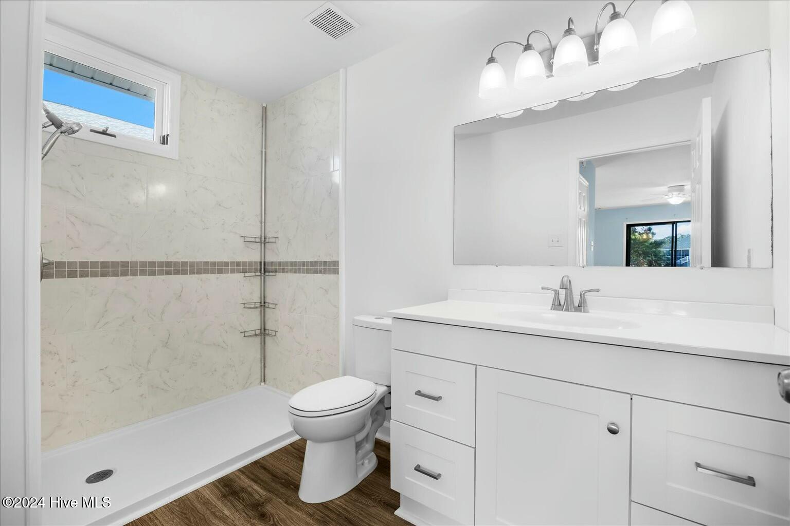 6124 Castleton Court