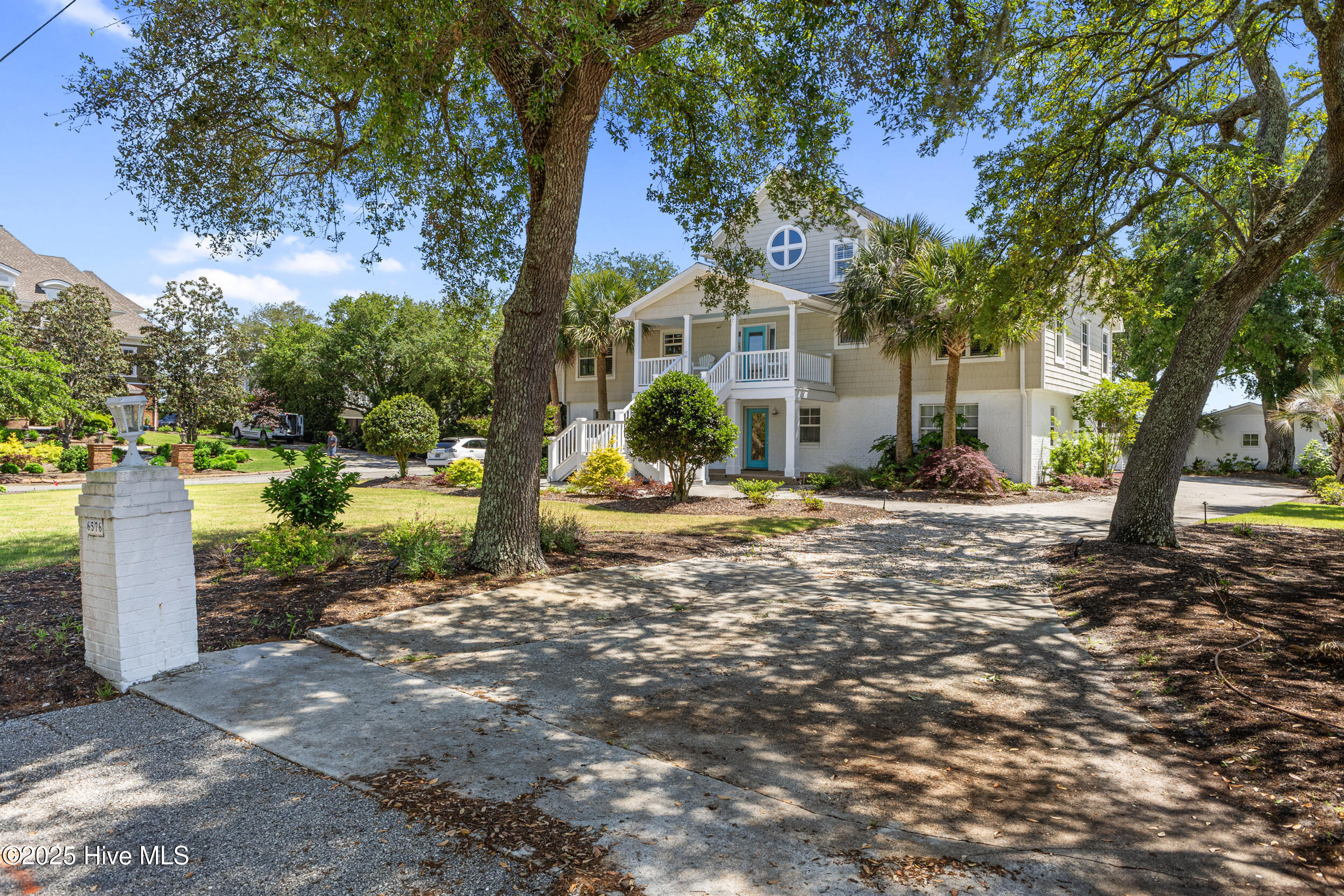 6576 Towles Road